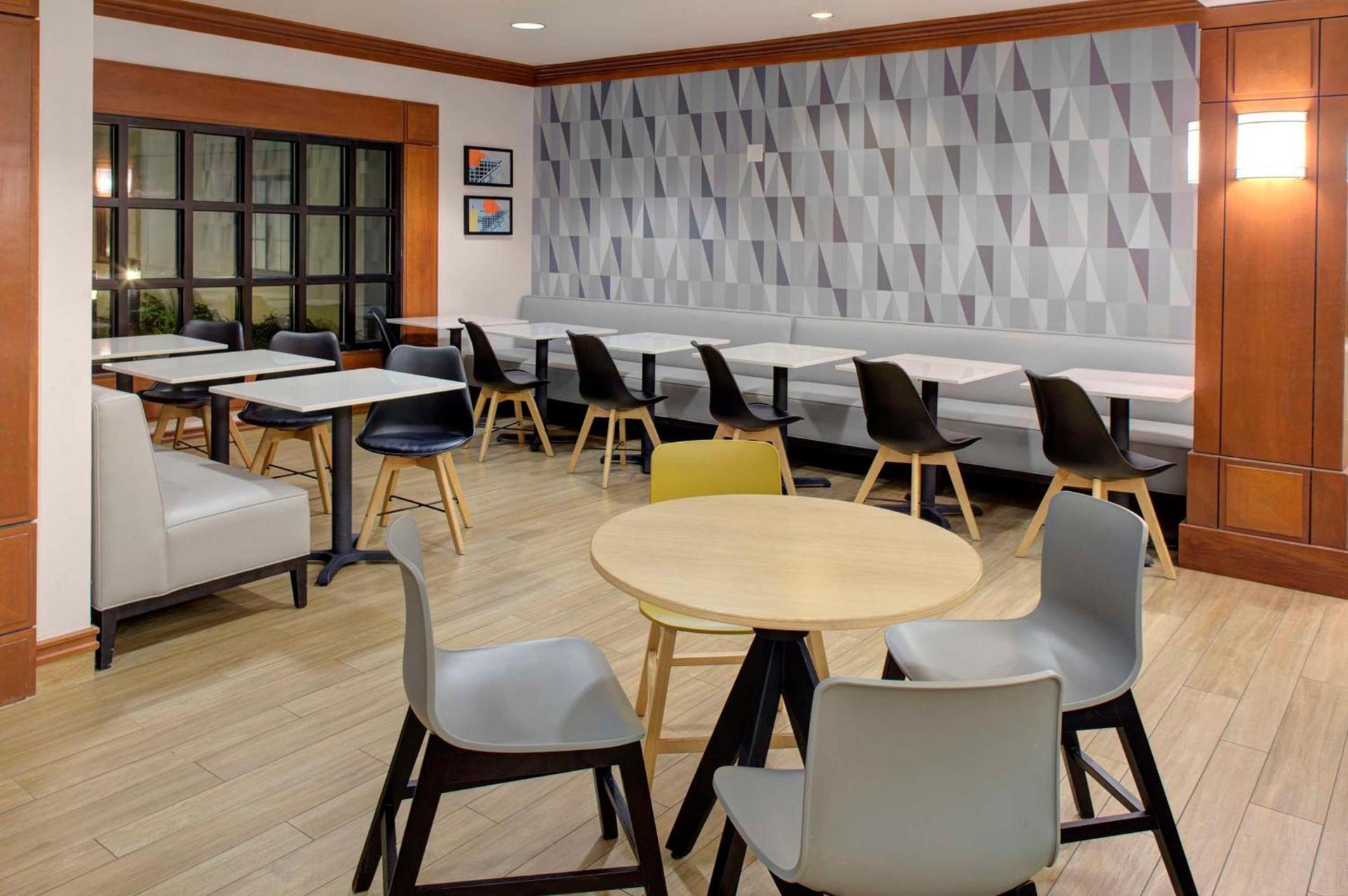 Hyatt House Boston/Burlington photo 4