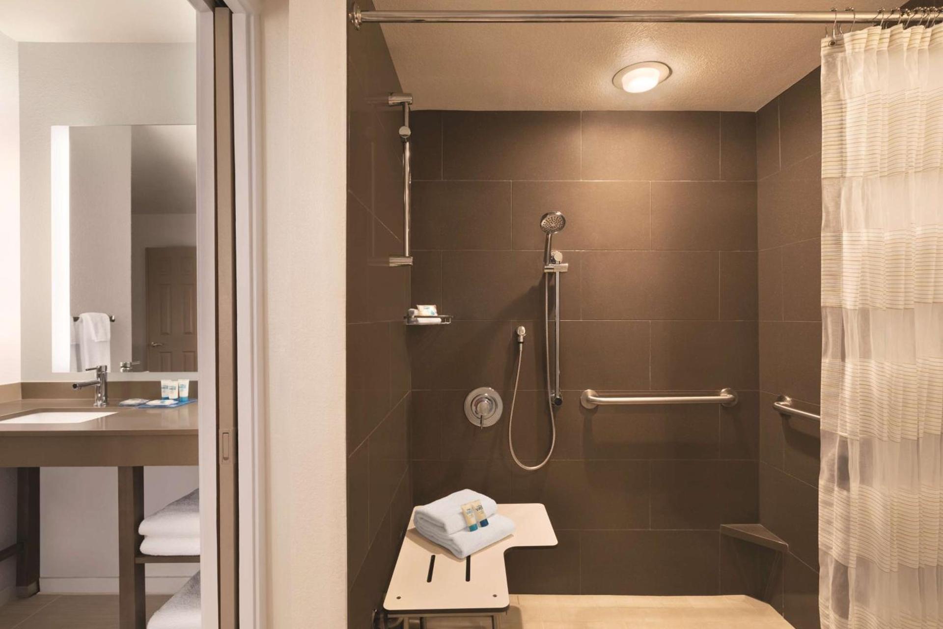 Hyatt House Boston/Burlington photo 33