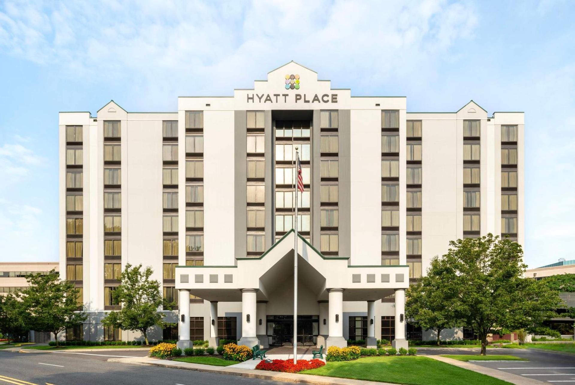 Hyatt Place Secaucus Meadowlands photo 2