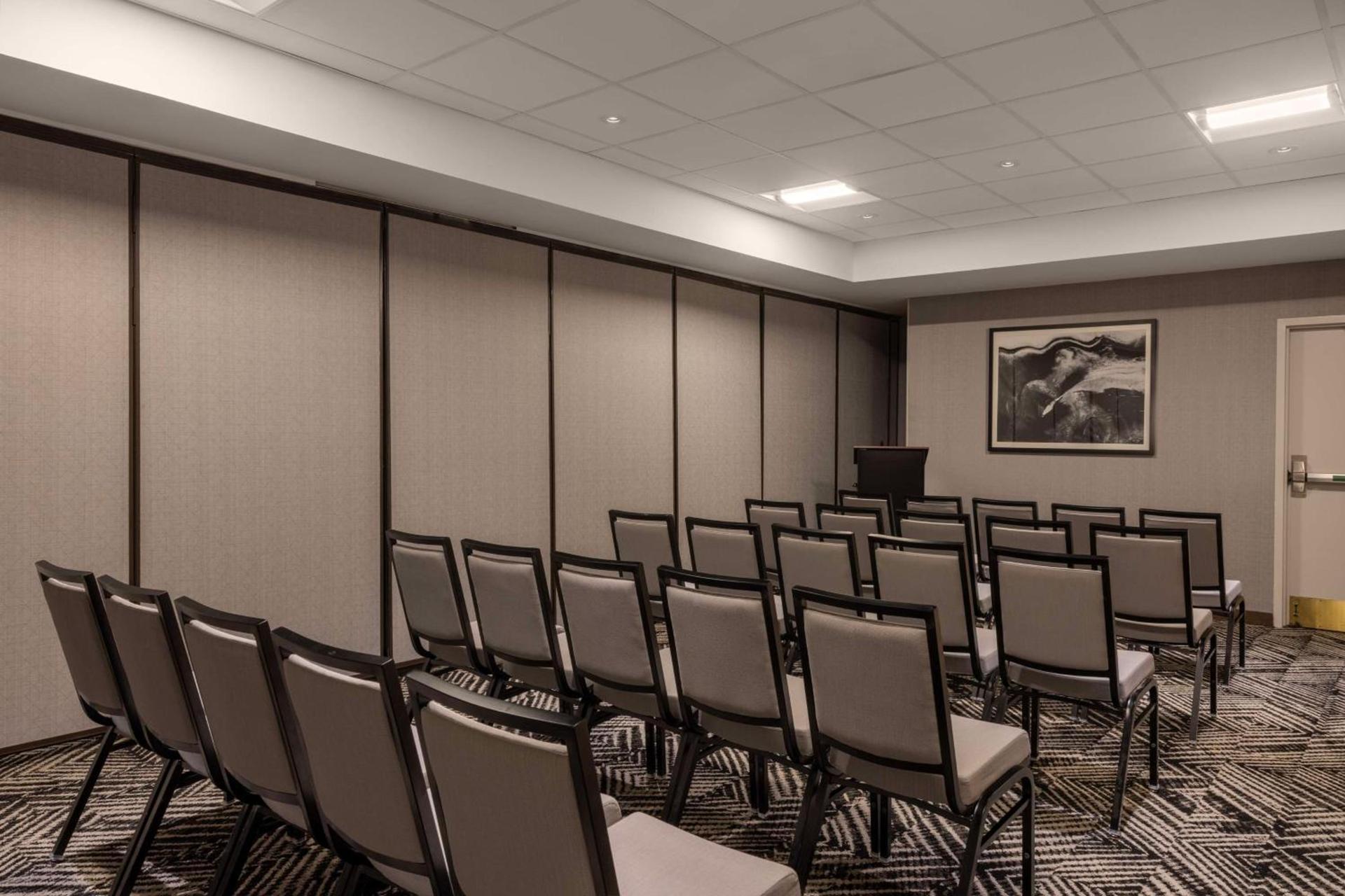 Hyatt Place Detroit/Utica photo 18