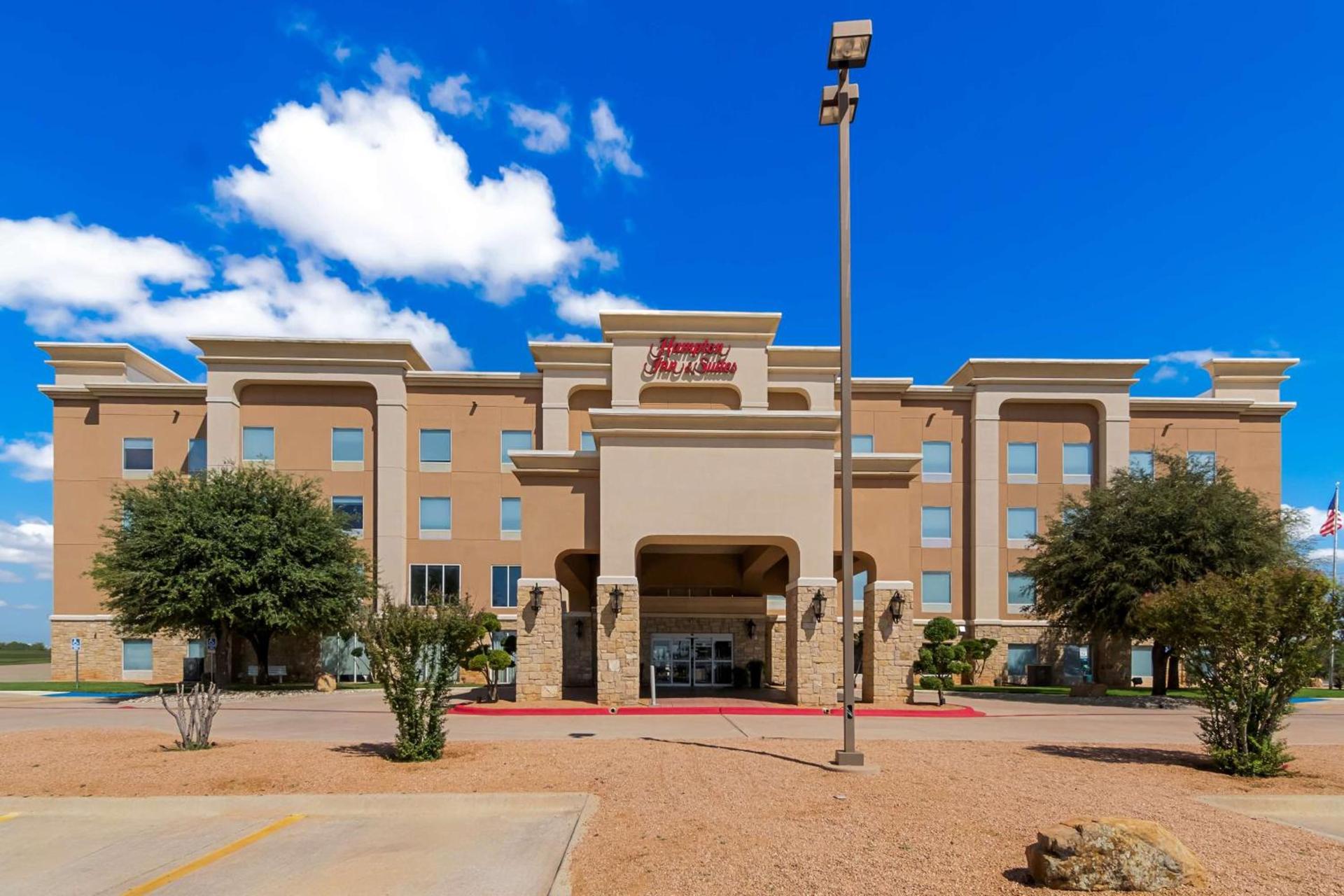 Hampton Inn & Suites Abilene I-20 photo 1