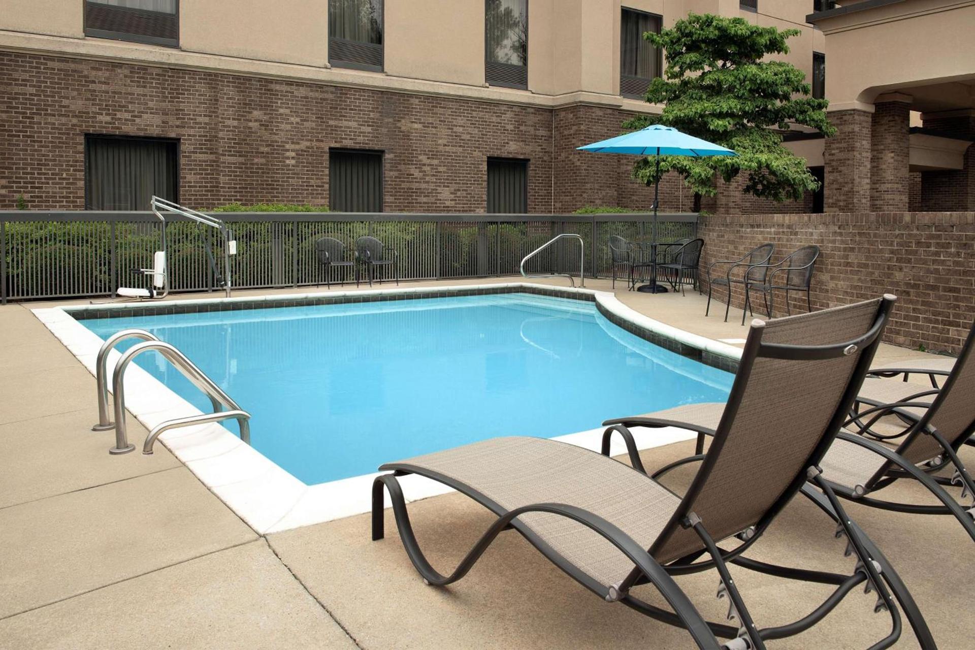 Hampton Inn Birmingham I-65/Lakeshore Drive photo 8