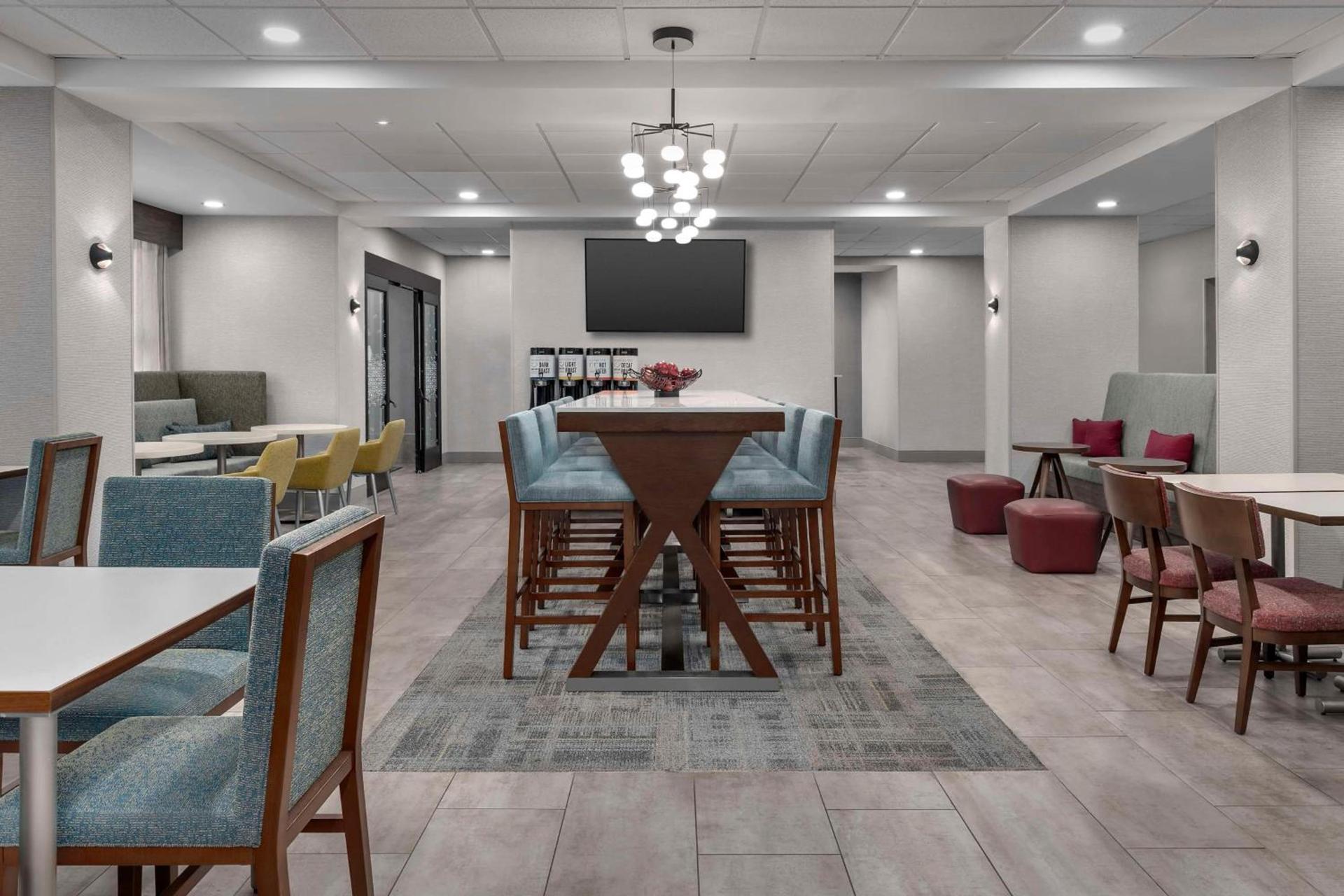 Hampton Inn Birmingham I-65/Lakeshore Drive photo 9