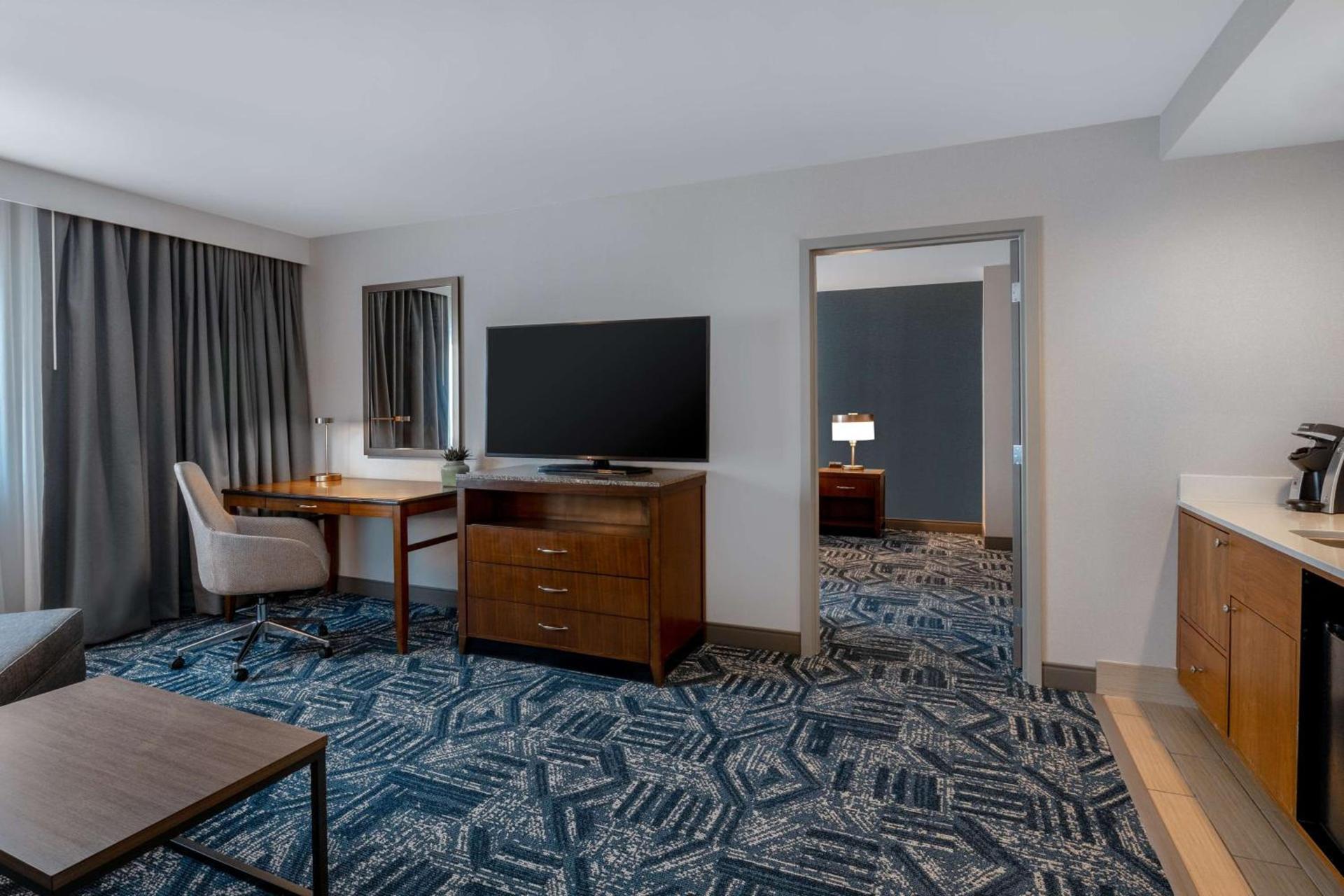 Hilton Garden Inn Burlington Downtown photo 22