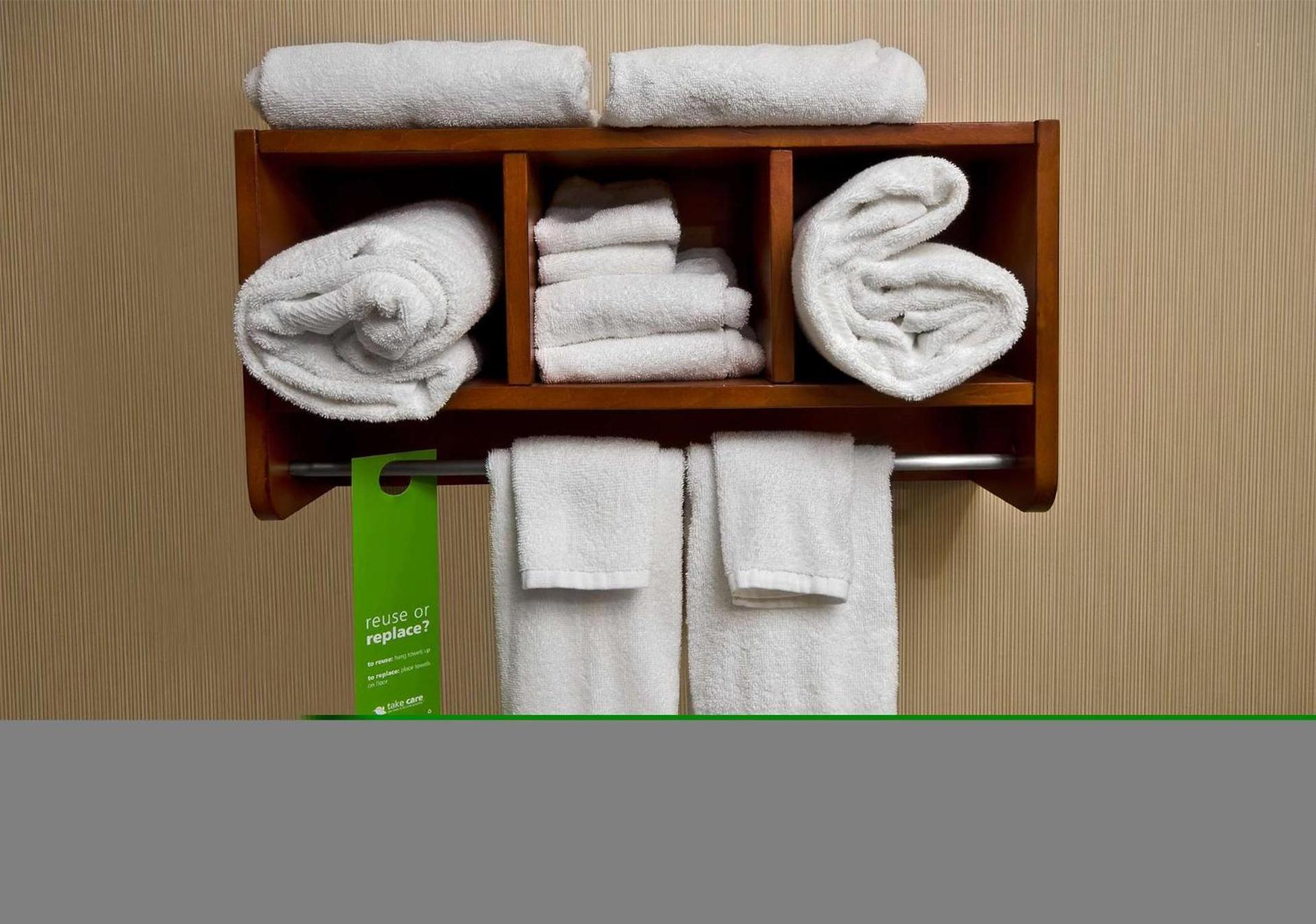 Hampton Inn Asheboro photo 15