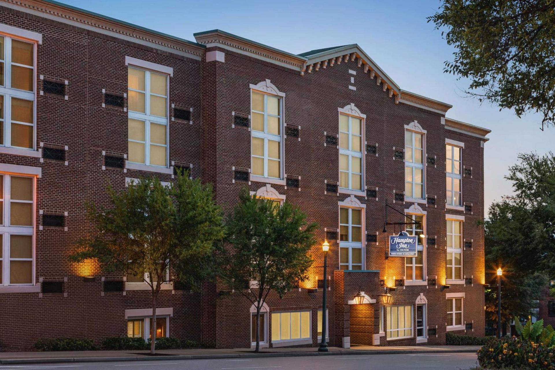 Hampton Inn Columbia-Downtown Historic District photo 2