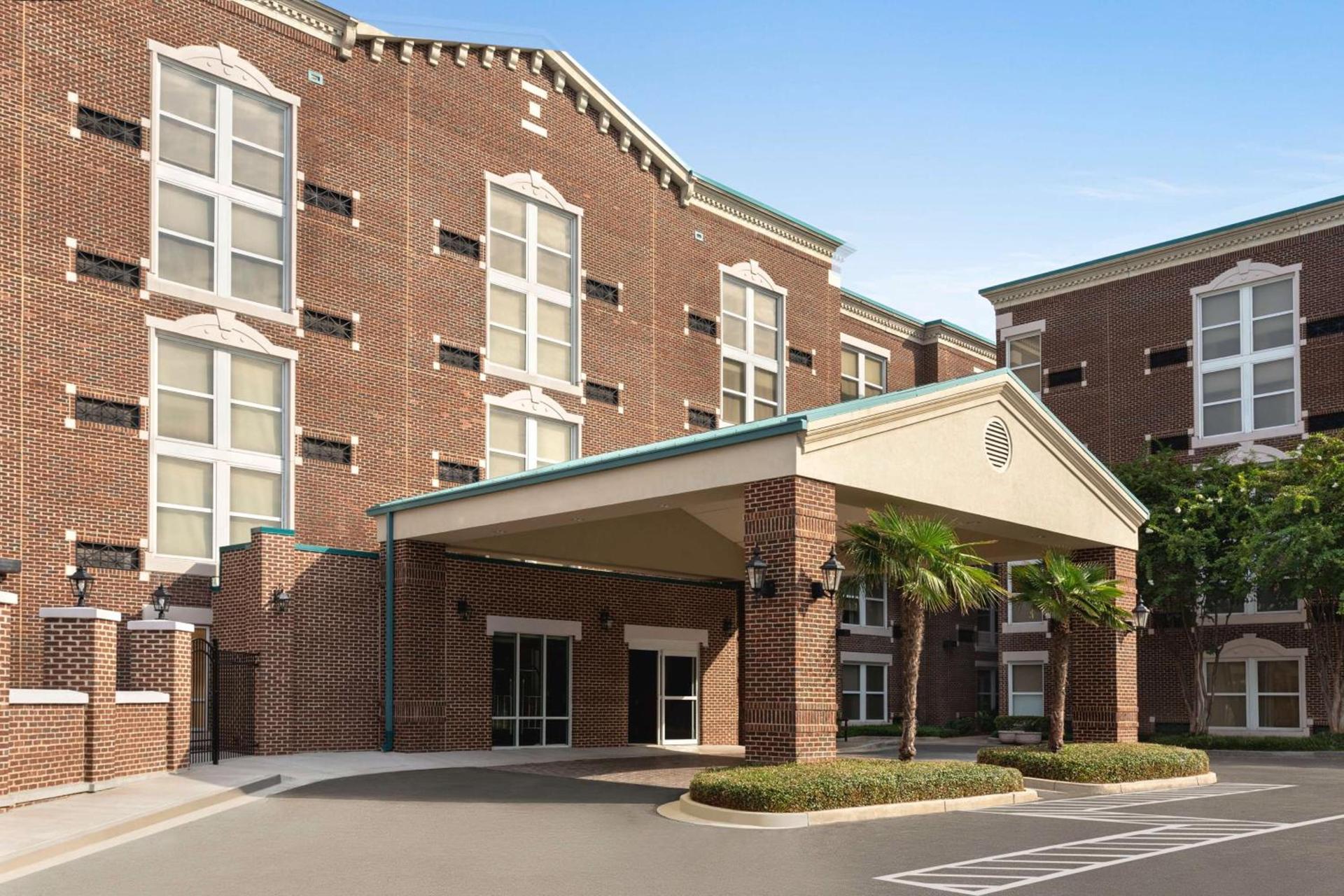 Hampton Inn Columbia-Downtown Historic District photo 6