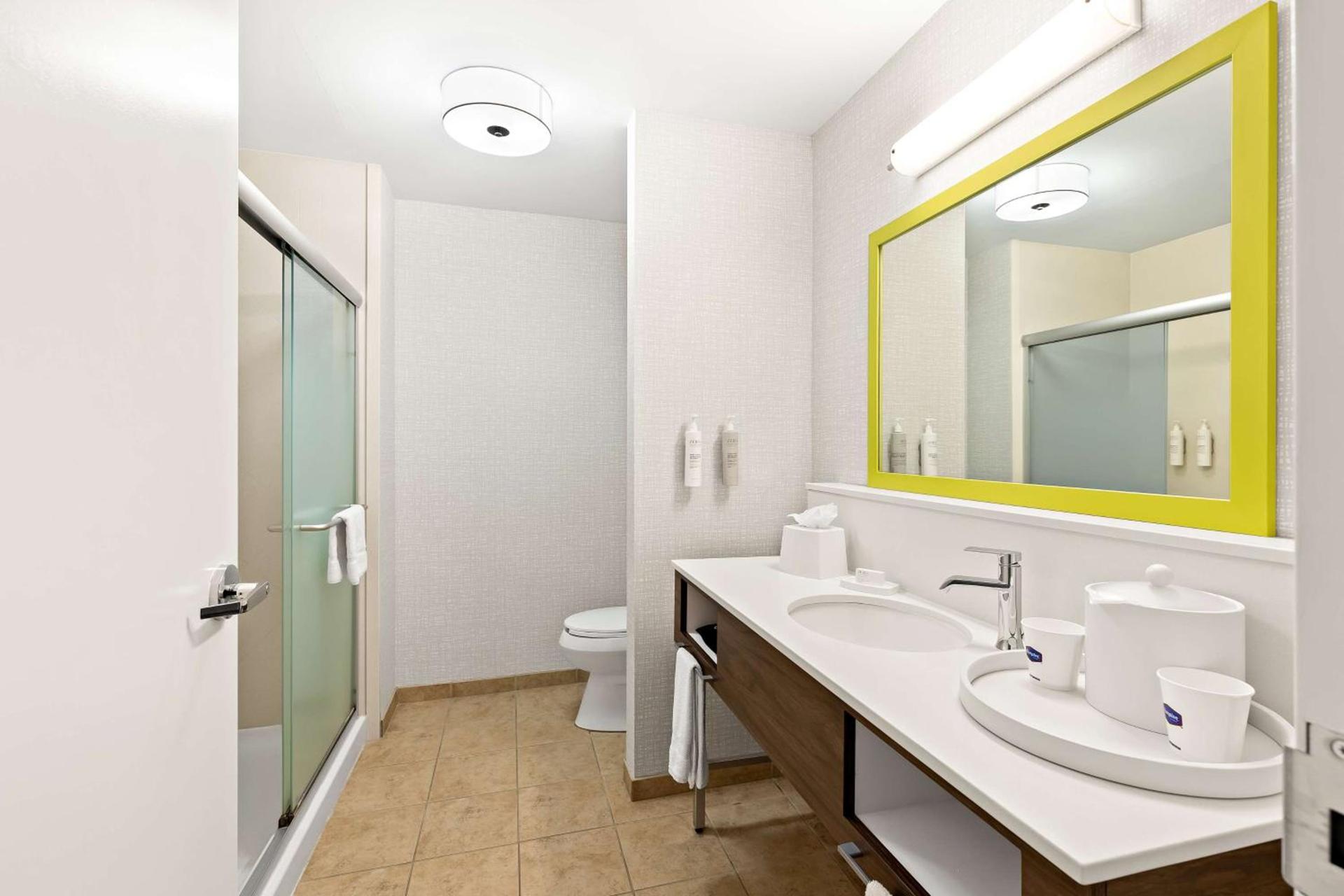Hampton Inn & Suites Canton photo 20