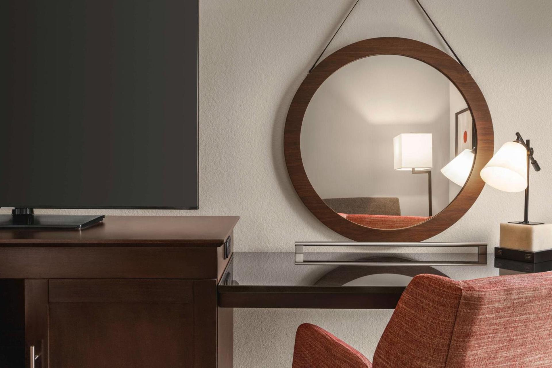 Hampton Inn Columbia-Downtown Historic District photo 35