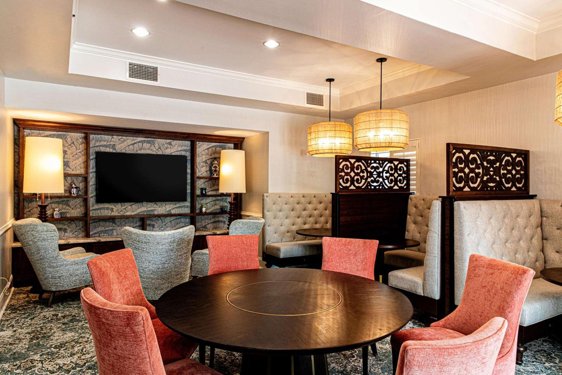 Hampton Inn & Suites Charleston-West Ashley photo 55