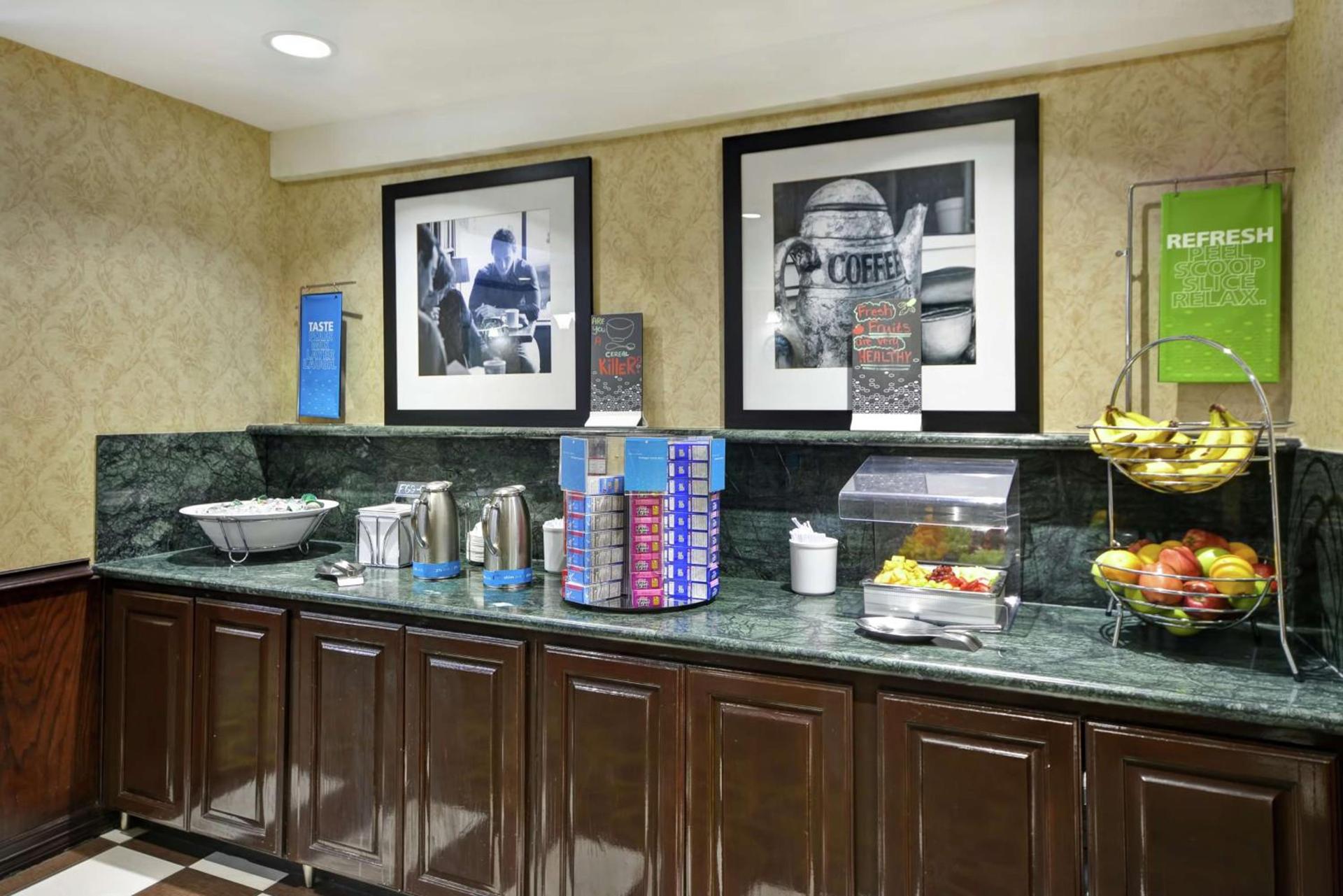 Hampton Inn Corpus Christi-Northwest I-37 photo 15