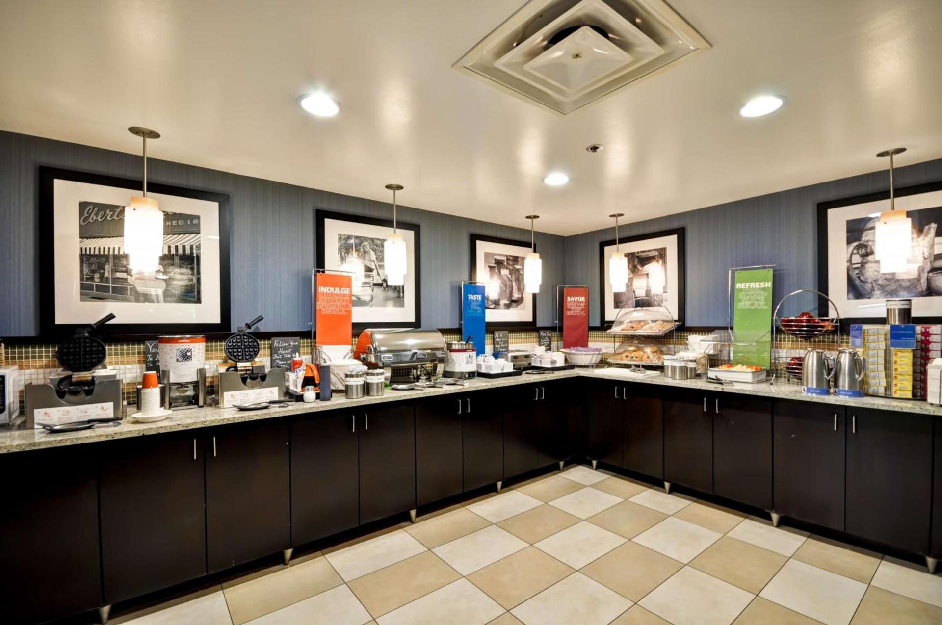 Hampton Inn Columbus/Dublin photo 16