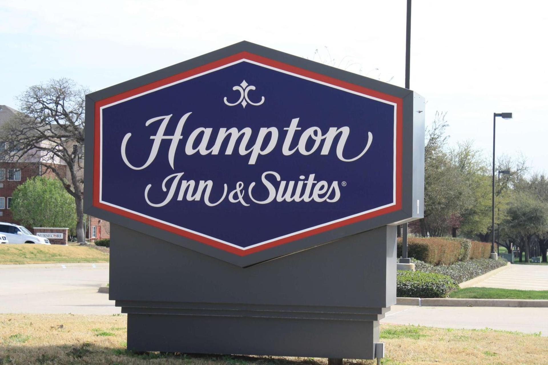 Hampton Inn & Suites Dallas-Arlington North-Entertainment District photo 3
