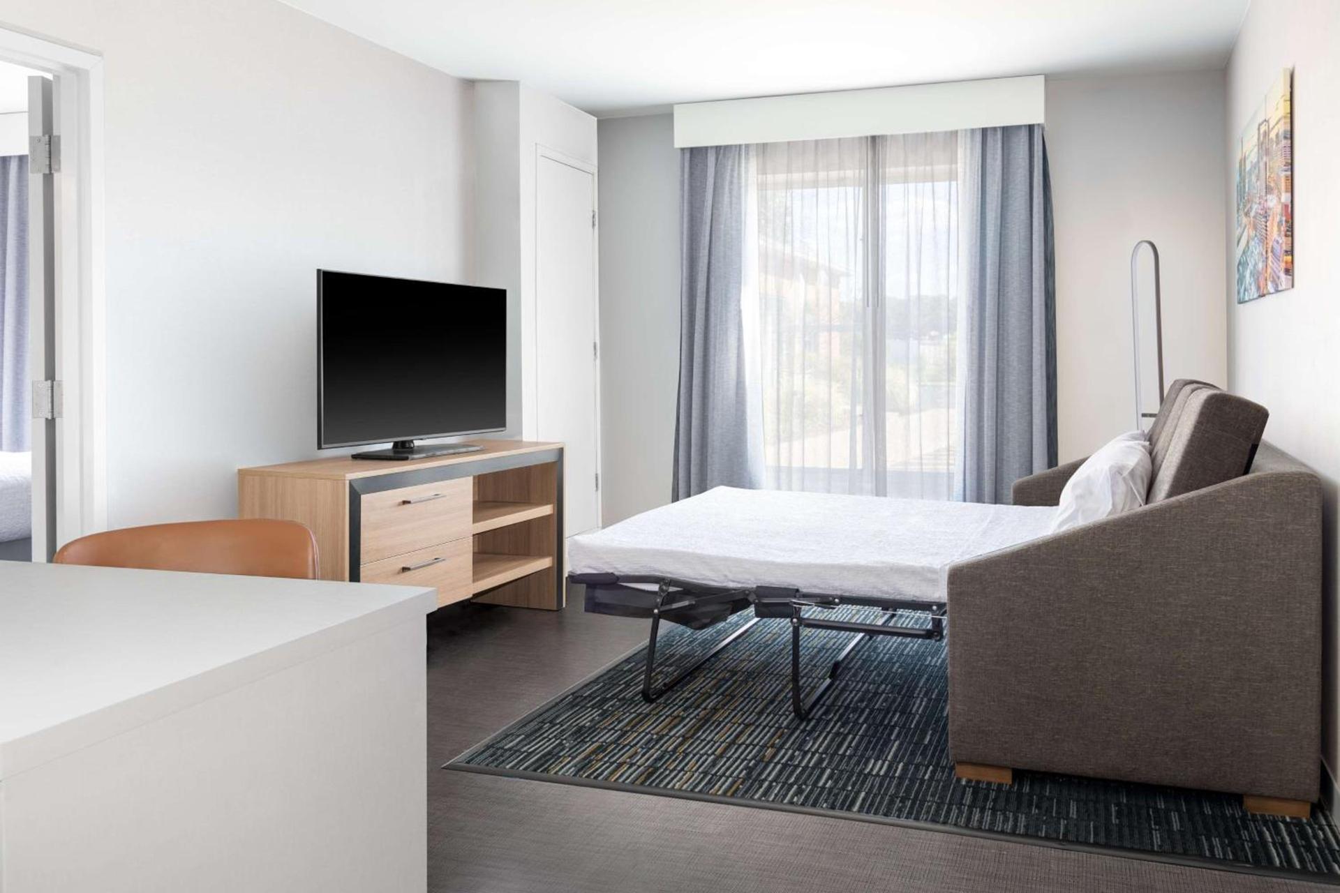 Homewood Suites by Hilton Detroit-Troy photo 24