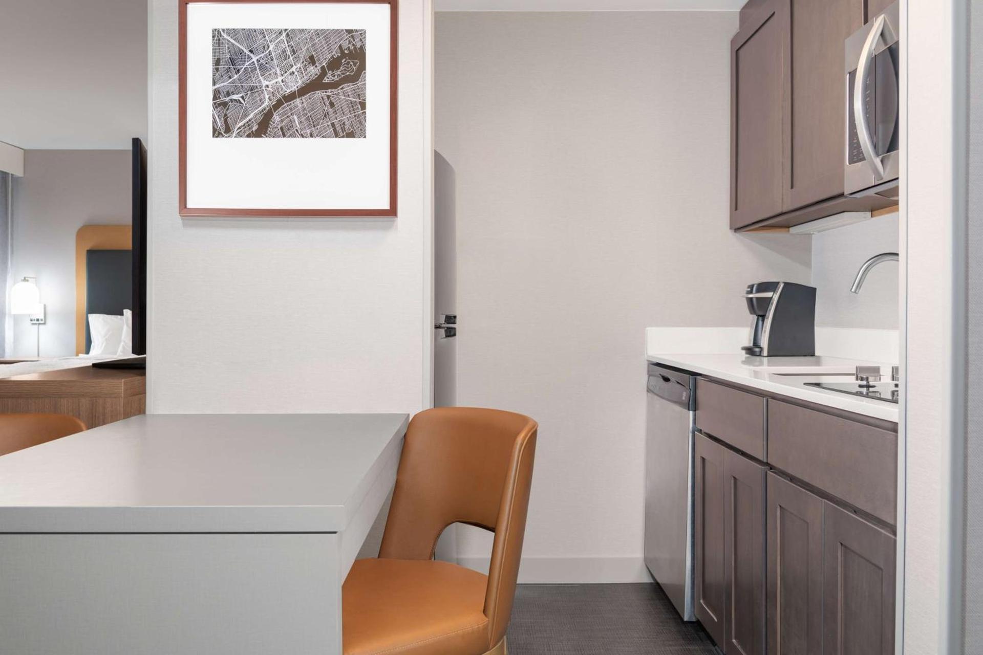 Homewood Suites by Hilton Detroit-Troy photo 45