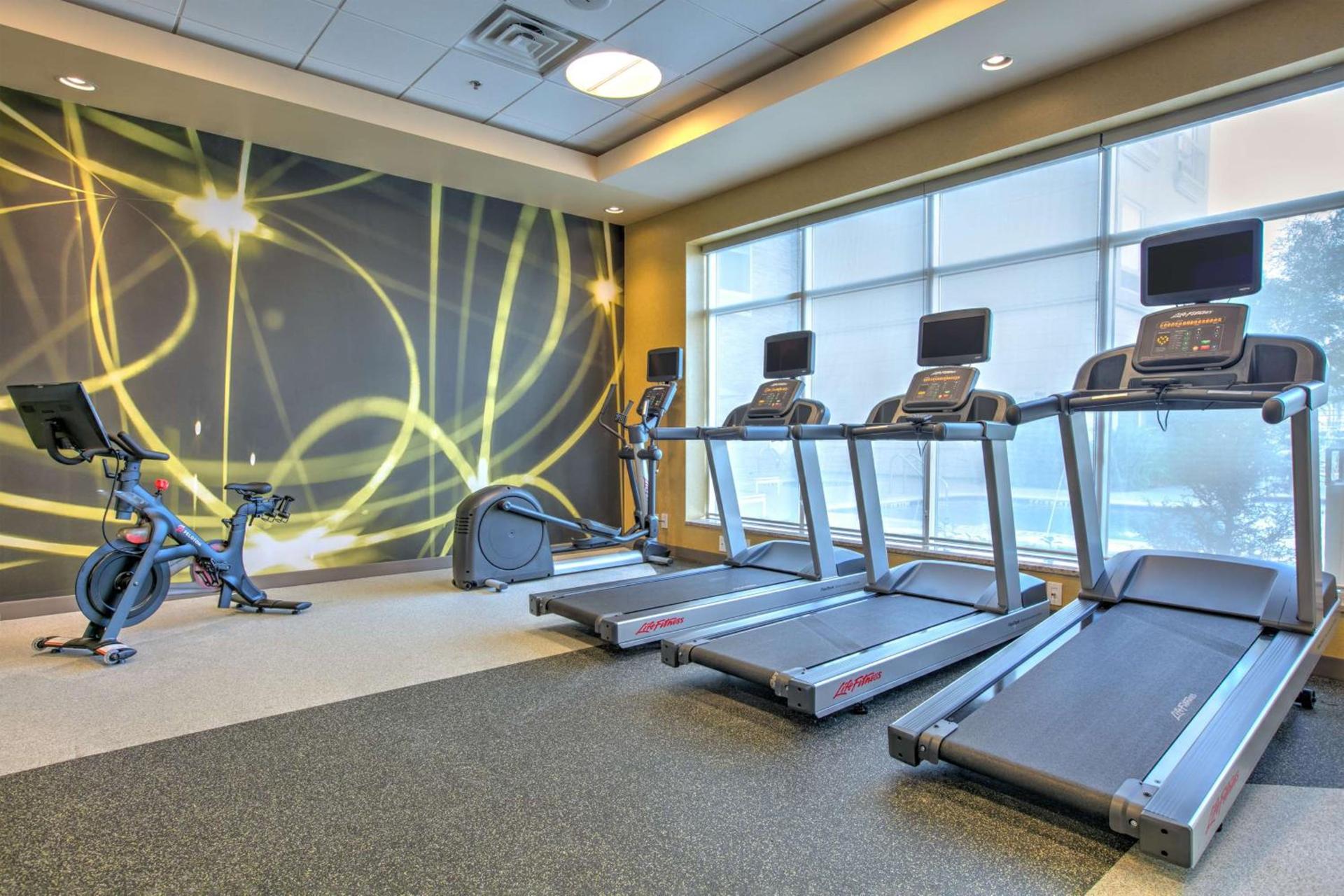 Hilton Garden Inn Dallas Arlington photo 27