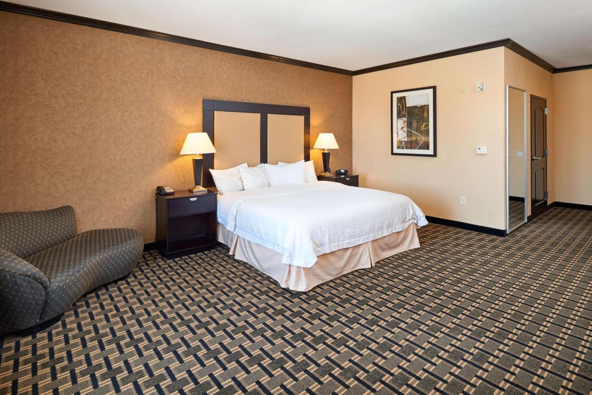 Hampton Inn & Suites Longview North photo 24
