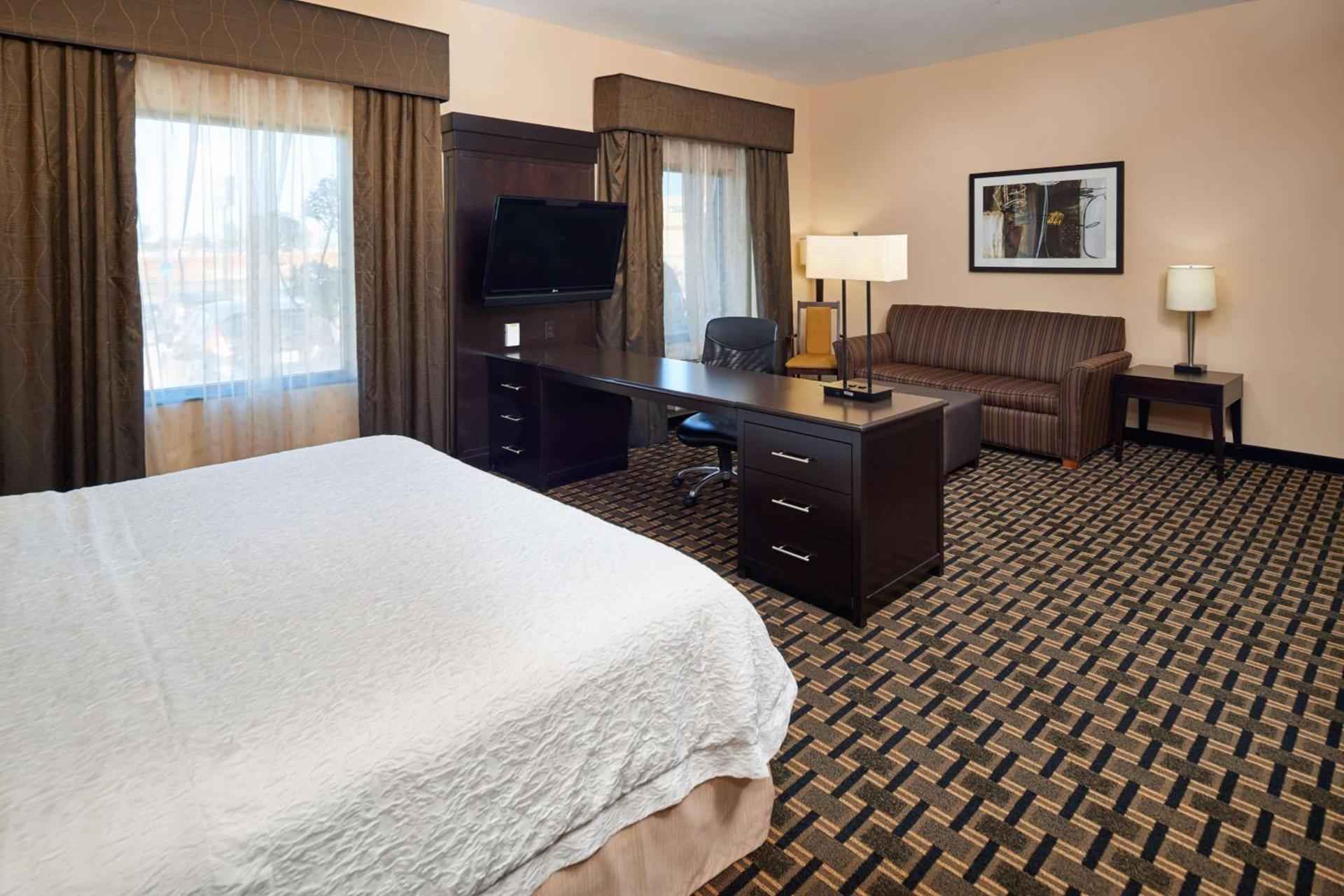 Hampton Inn & Suites Longview North photo 25