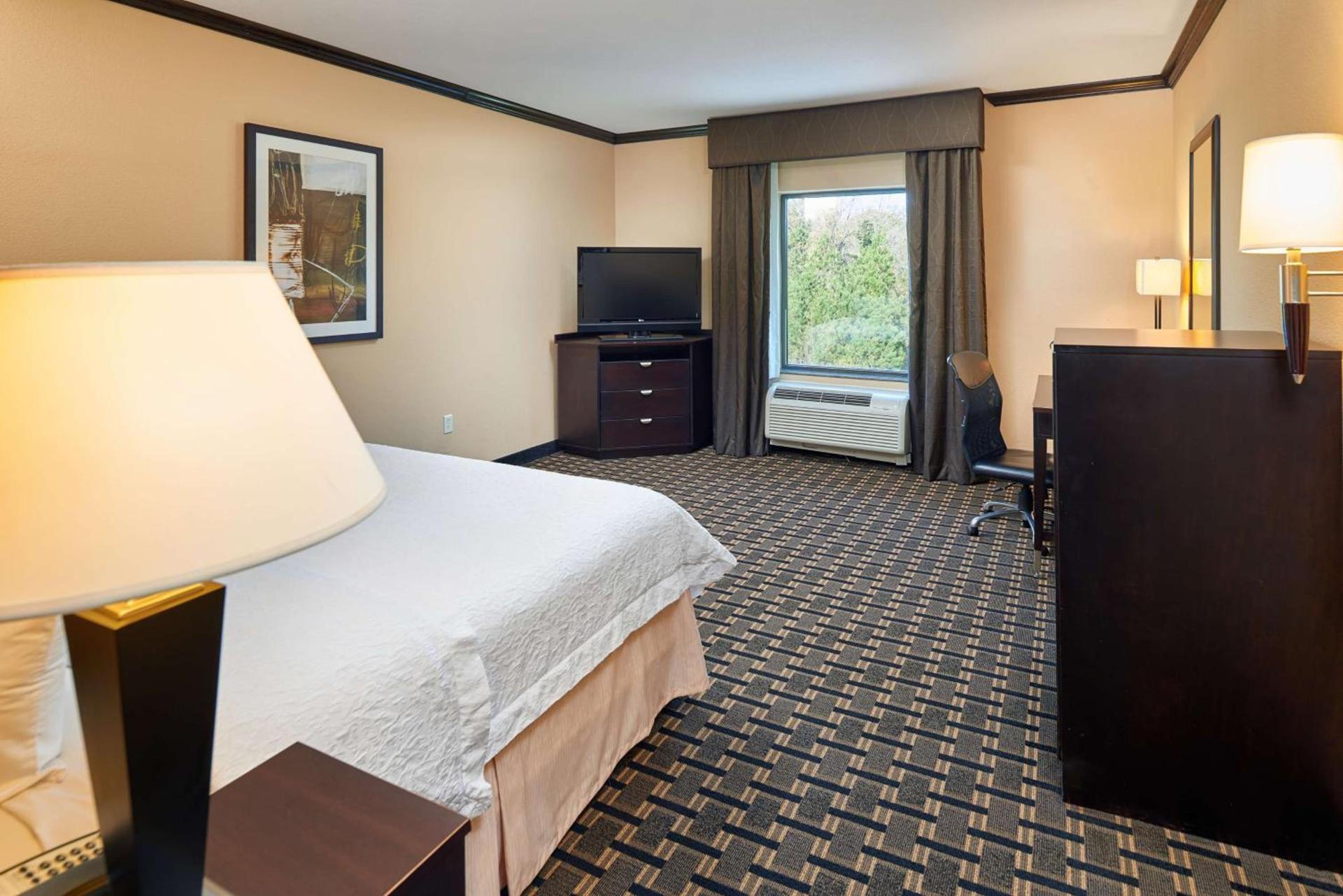 Hampton Inn & Suites Longview North photo 26