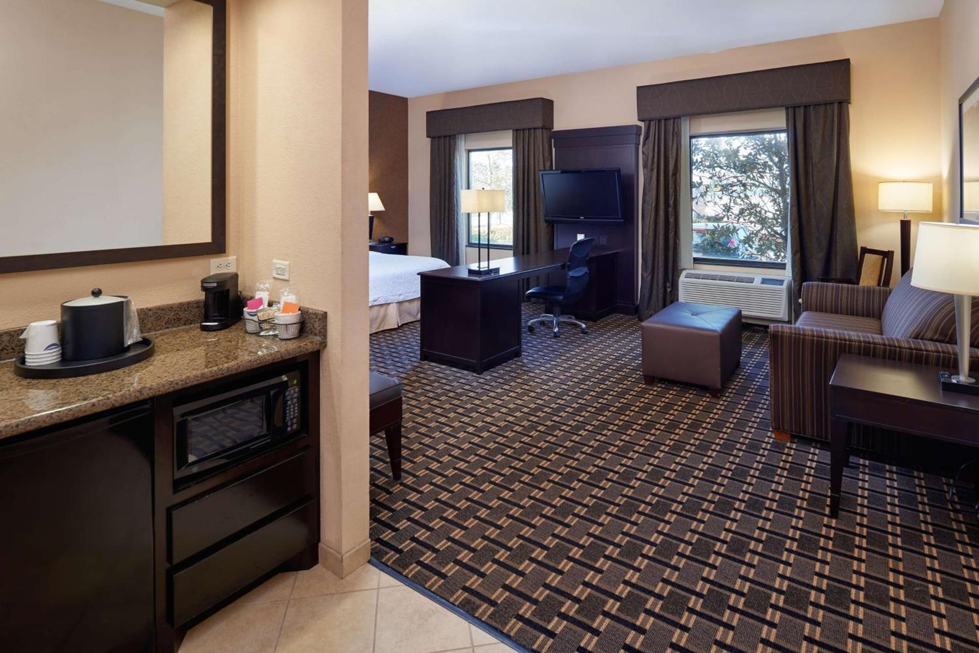 Hampton Inn & Suites Longview North photo 33