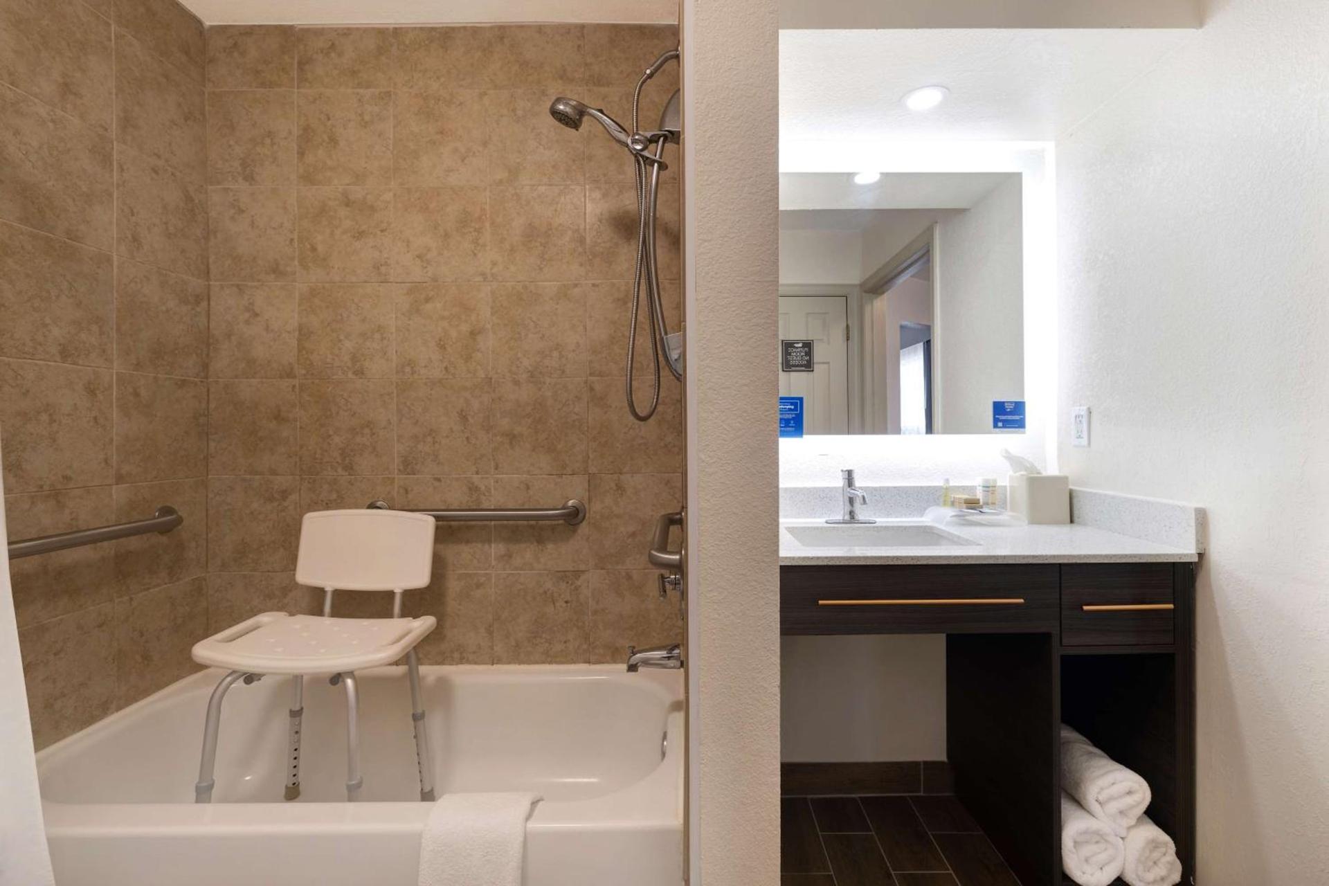 Homewood Suites by Hilton Jackson-Ridgeland photo 24