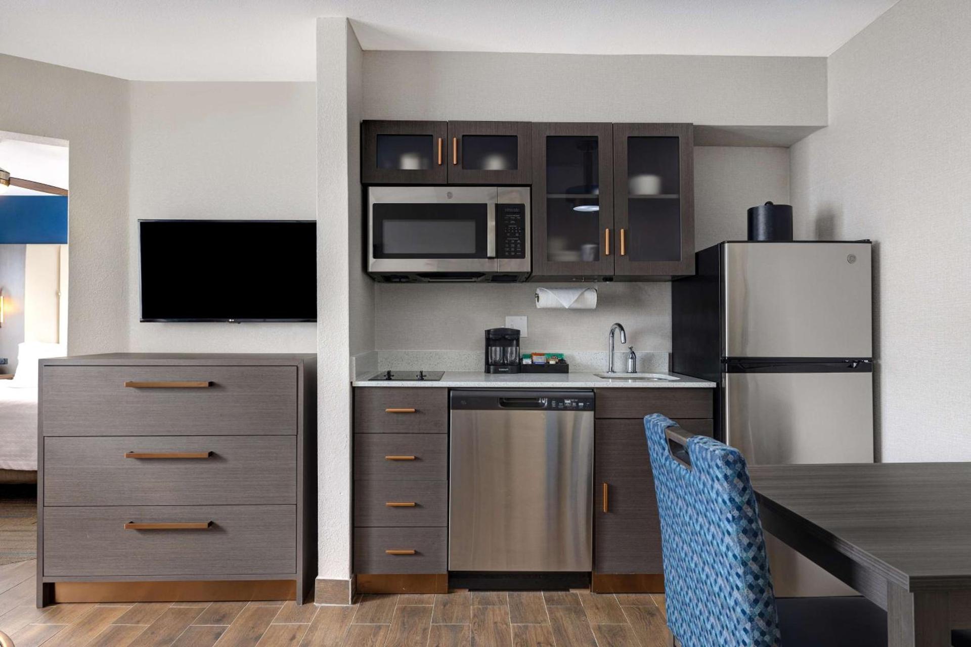 Homewood Suites by Hilton Jackson-Ridgeland photo 49