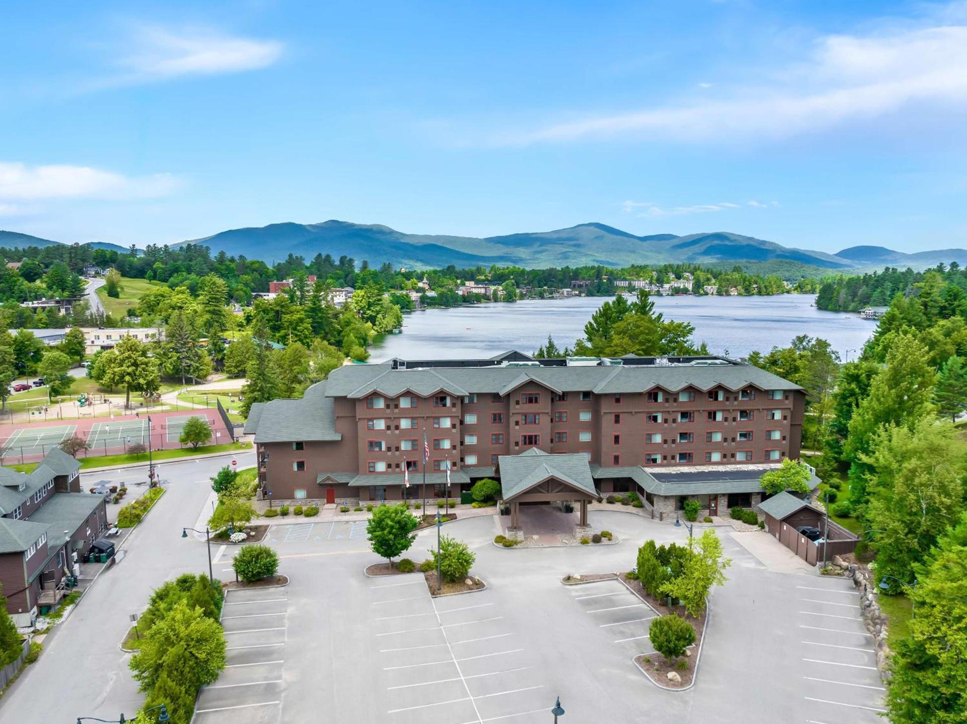 Hampton Inn & Suites Lake Placid photo 12