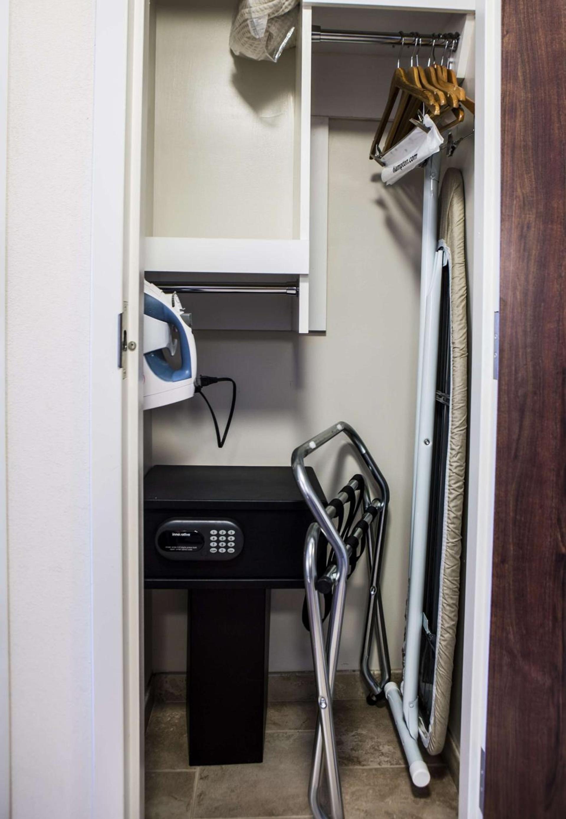 Hampton Inn & Suites Lake Placid photo 25