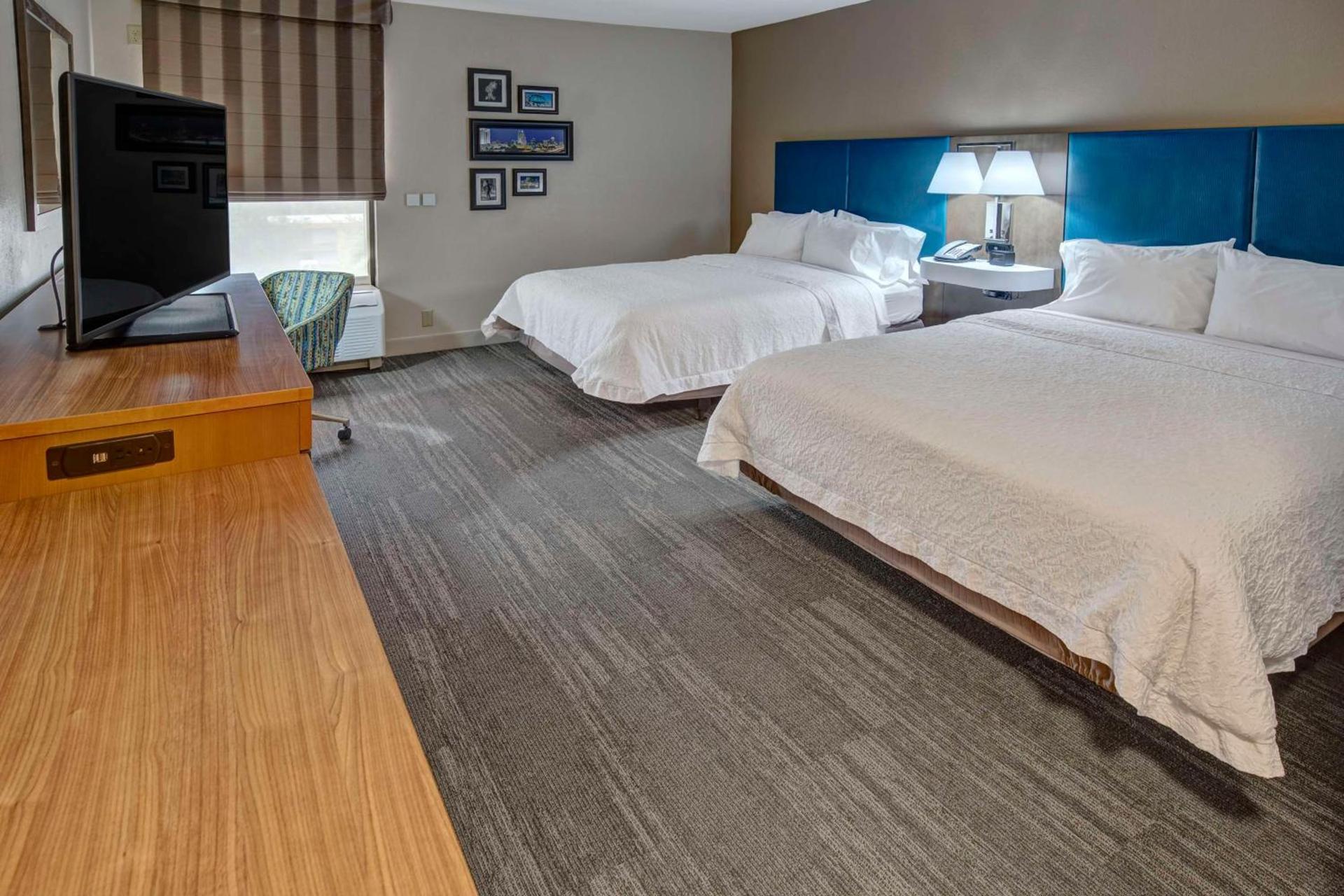 Hampton Inn Orlando-Maingate South photo 21