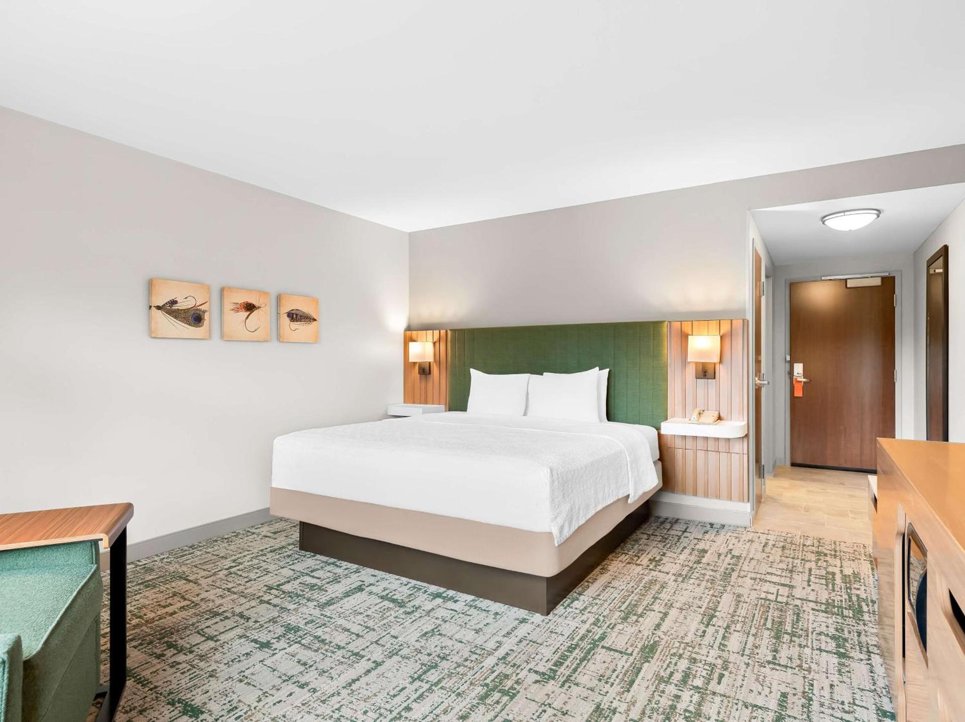 Hampton Inn & Suites Lake Placid photo 46