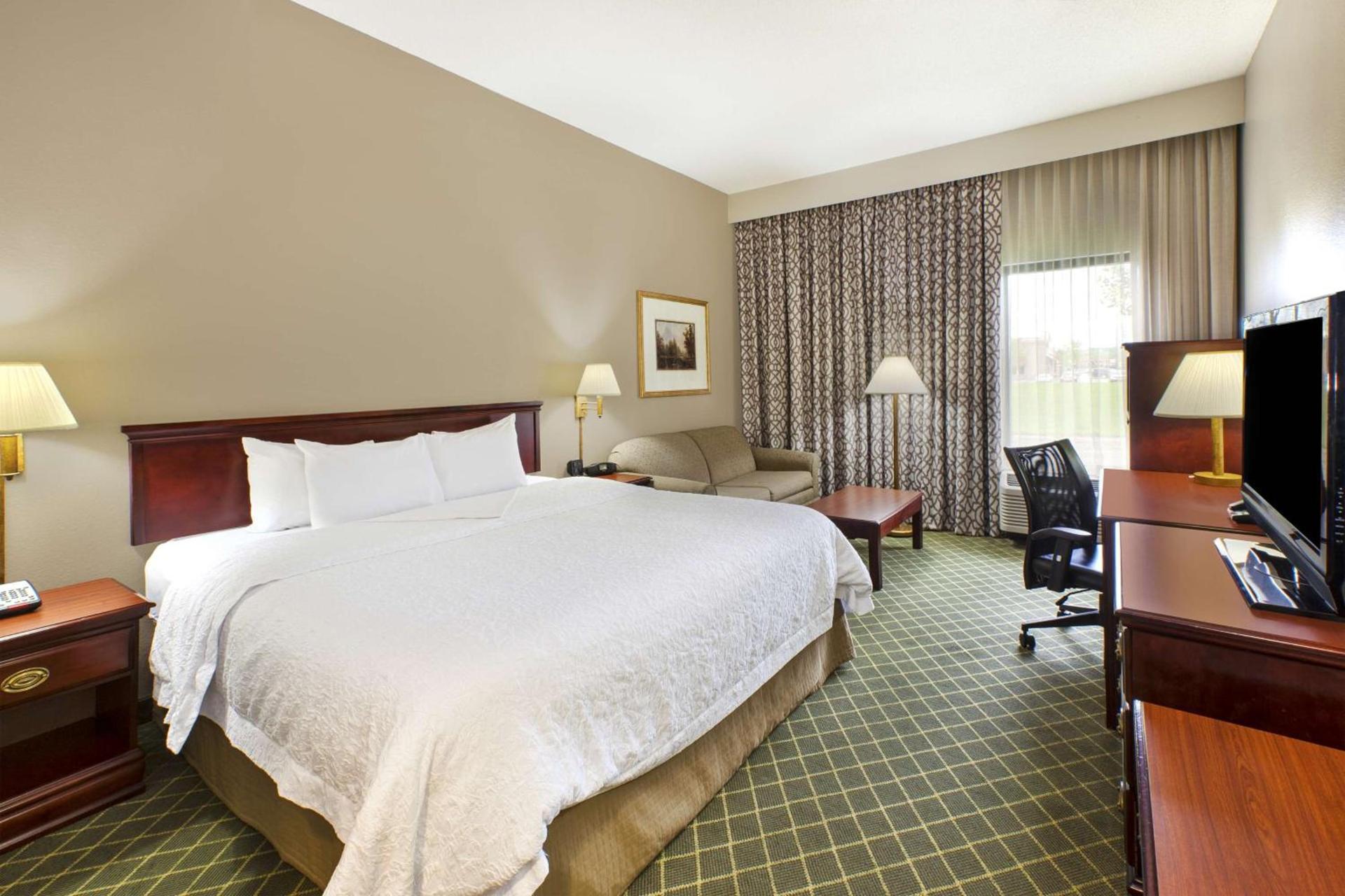Hampton Inn Marietta photo 6