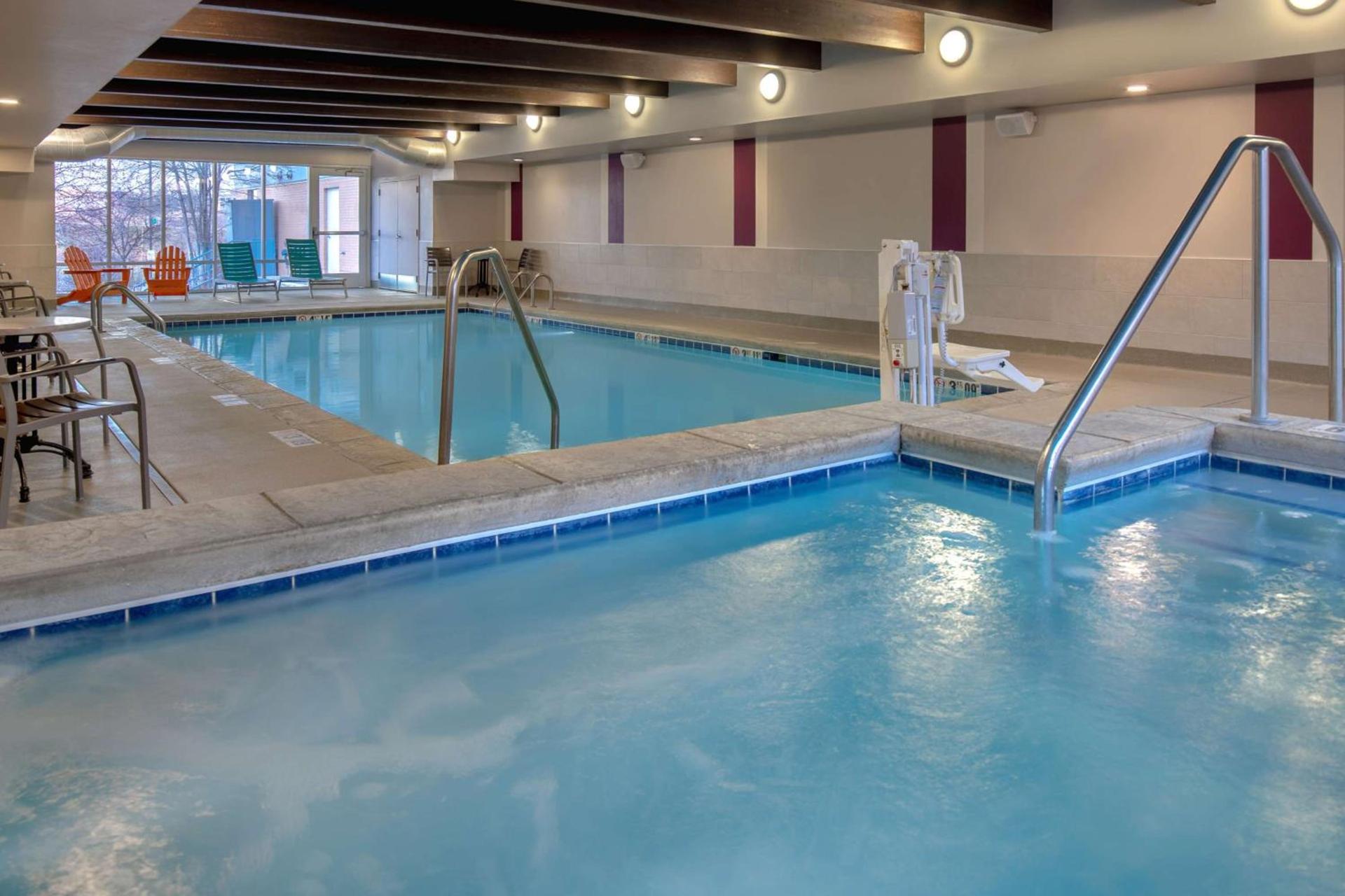 Home2 Suites By Hilton Omaha West photo 8