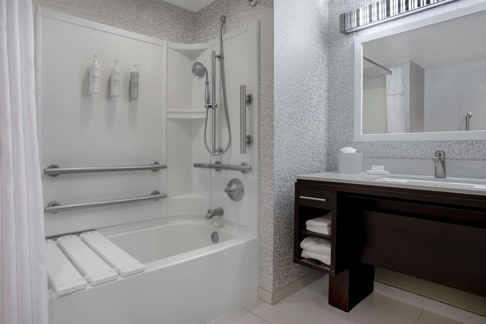 Home2 Suites By Hilton Omaha West photo 15