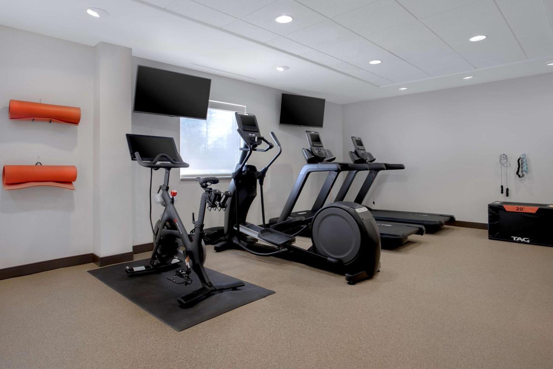 Home2 Suites By Hilton Omaha West photo 14