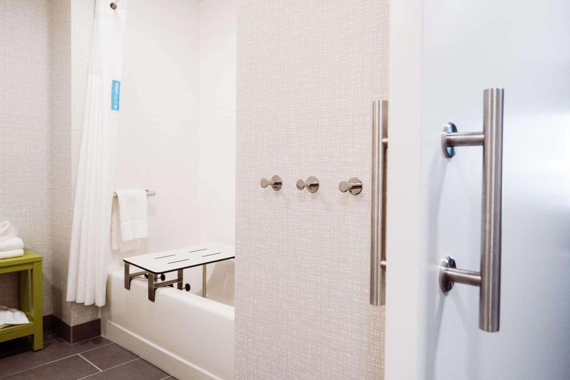 Hampton Inn Rehoboth Beach photo 44