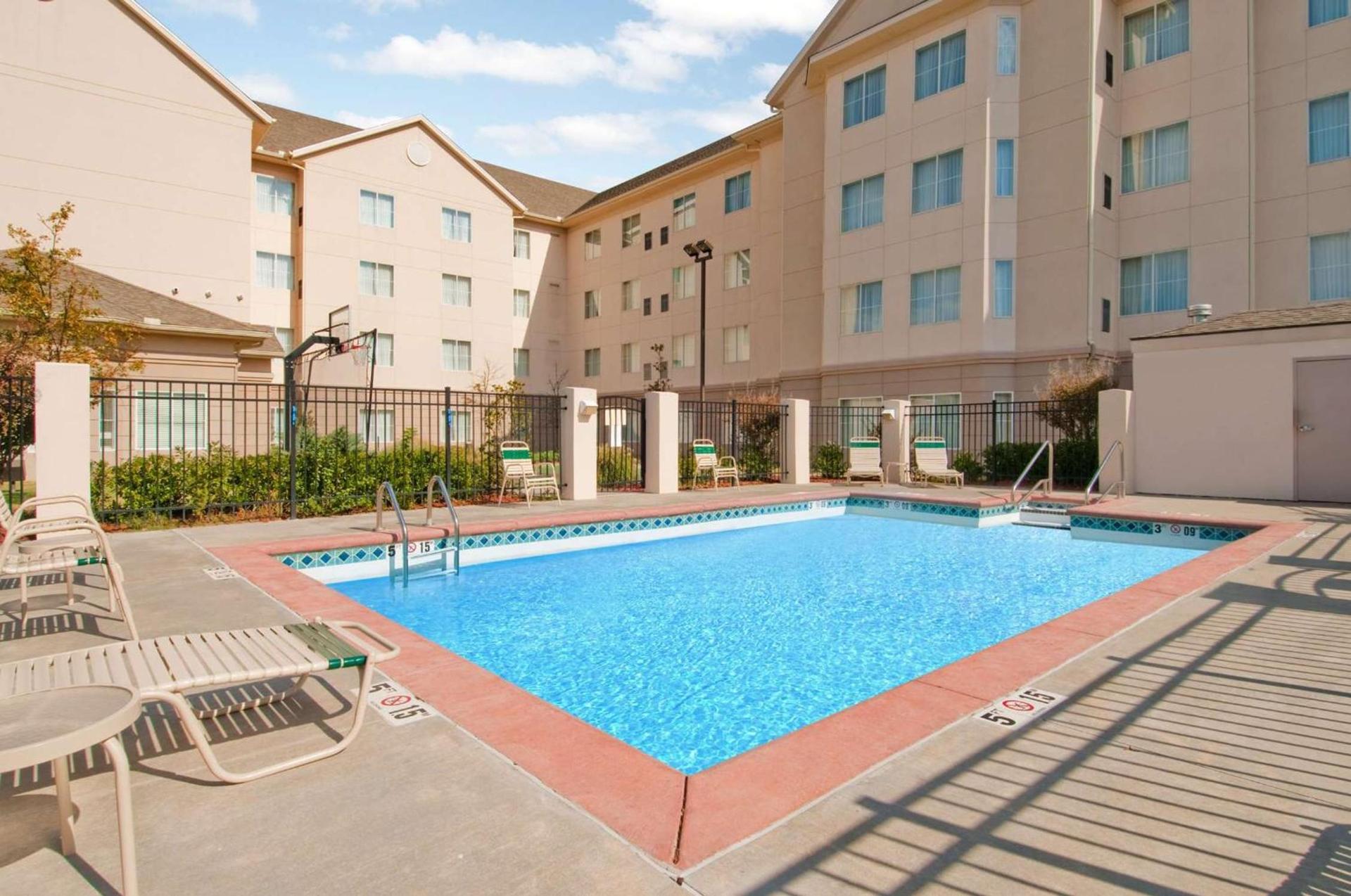 Homewood Suites by Hilton Tulsa-South photo 2