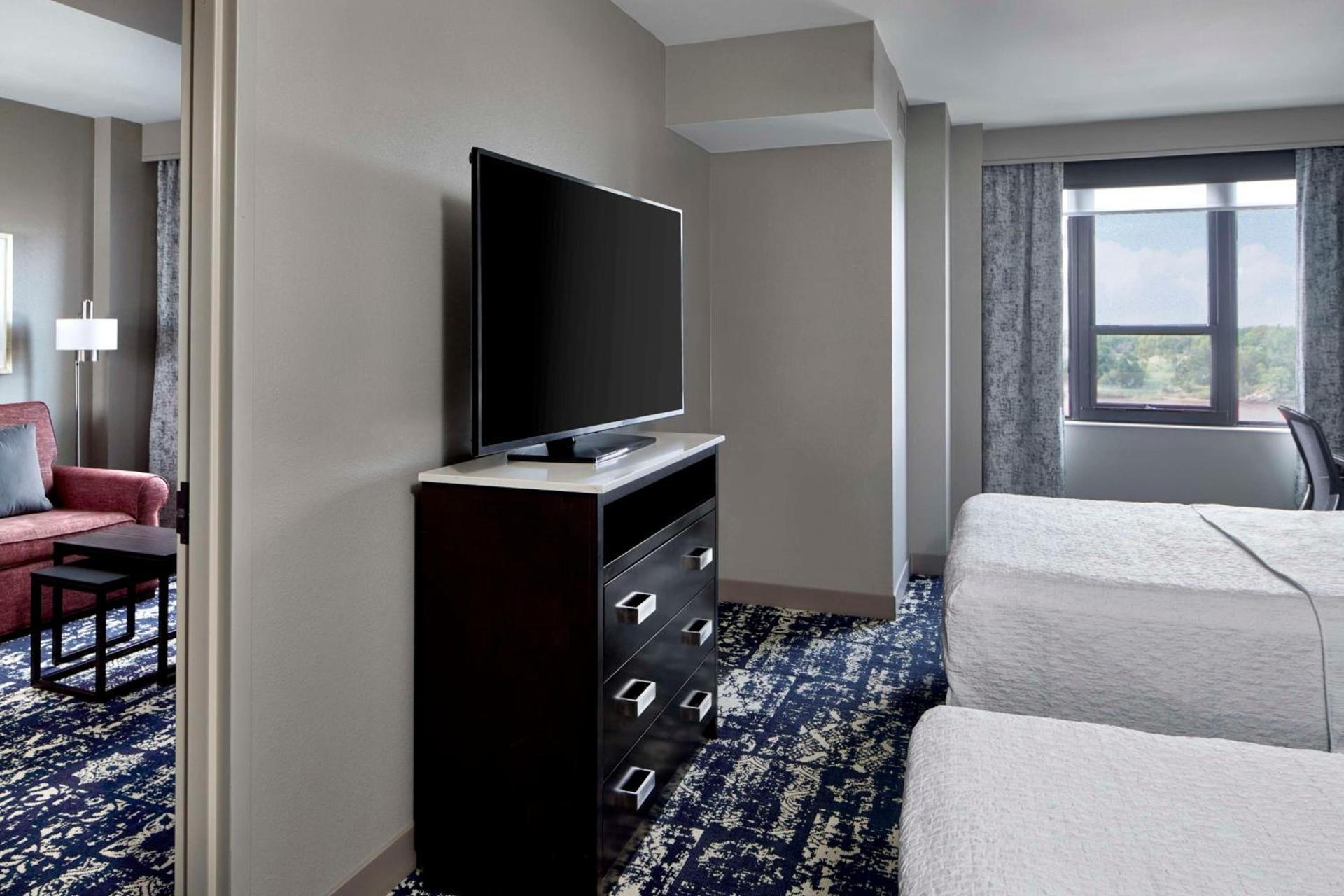 Homewood Suites Savannah Historic District/Riverfront photo 43
