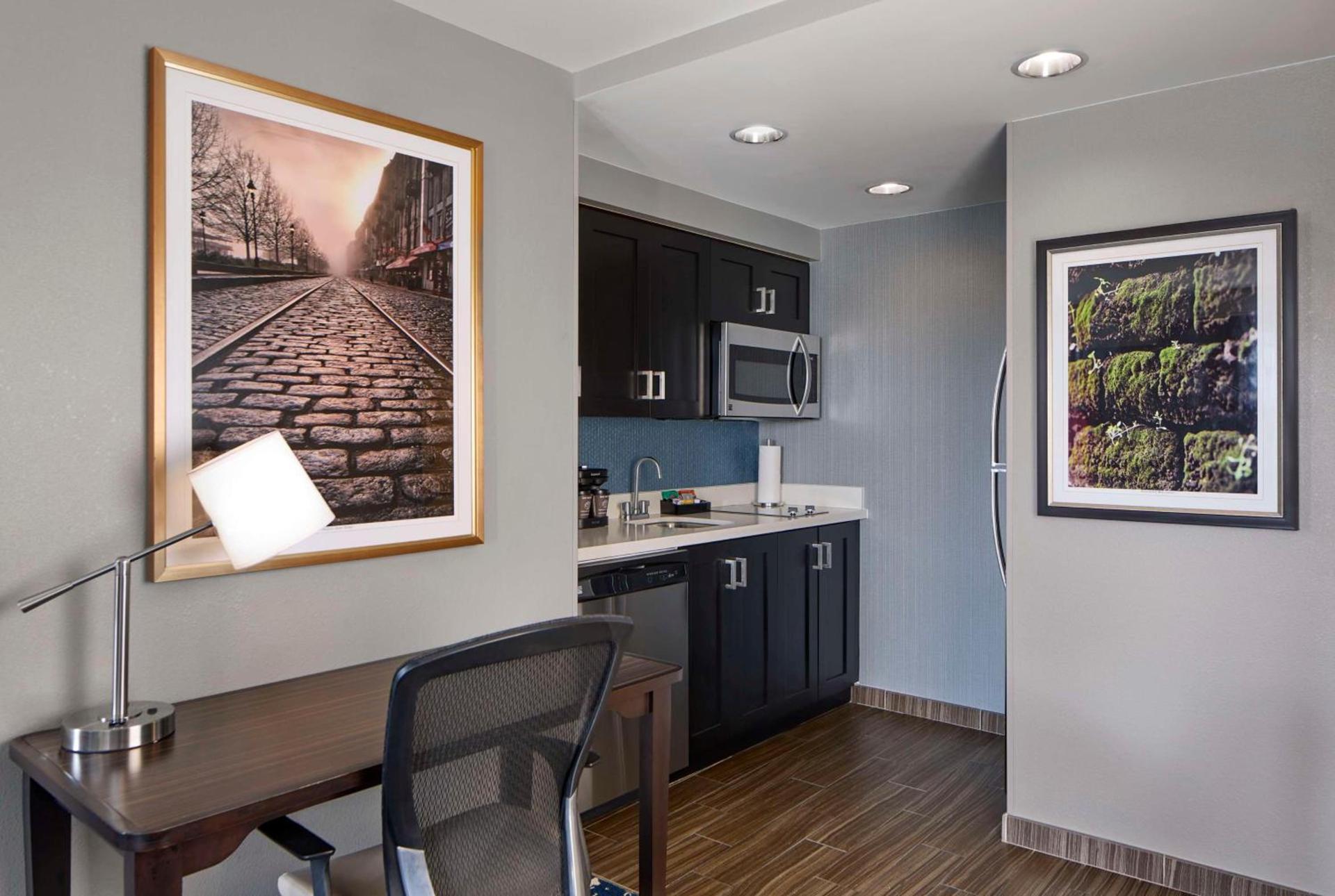 Homewood Suites Savannah Historic District/Riverfront photo 52