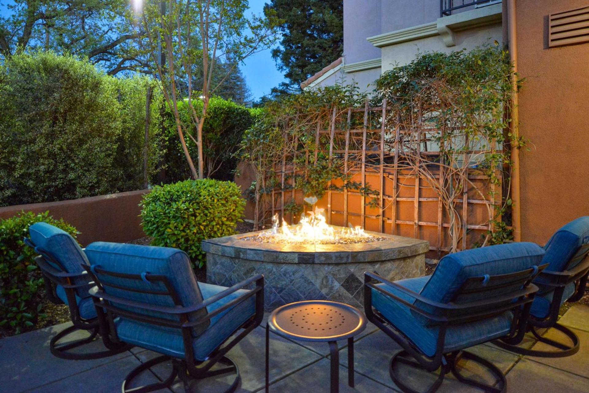 Hilton Garden Inn Napa photo 7