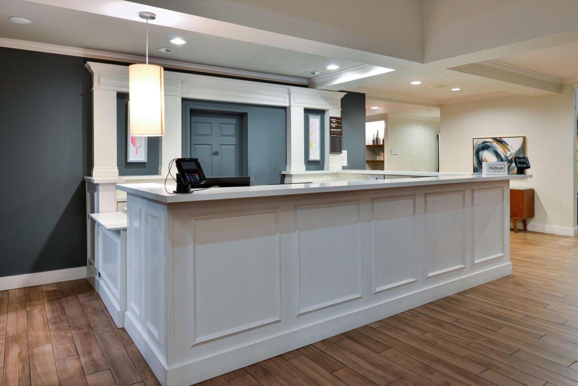 Hilton Garden Inn Napa photo 11