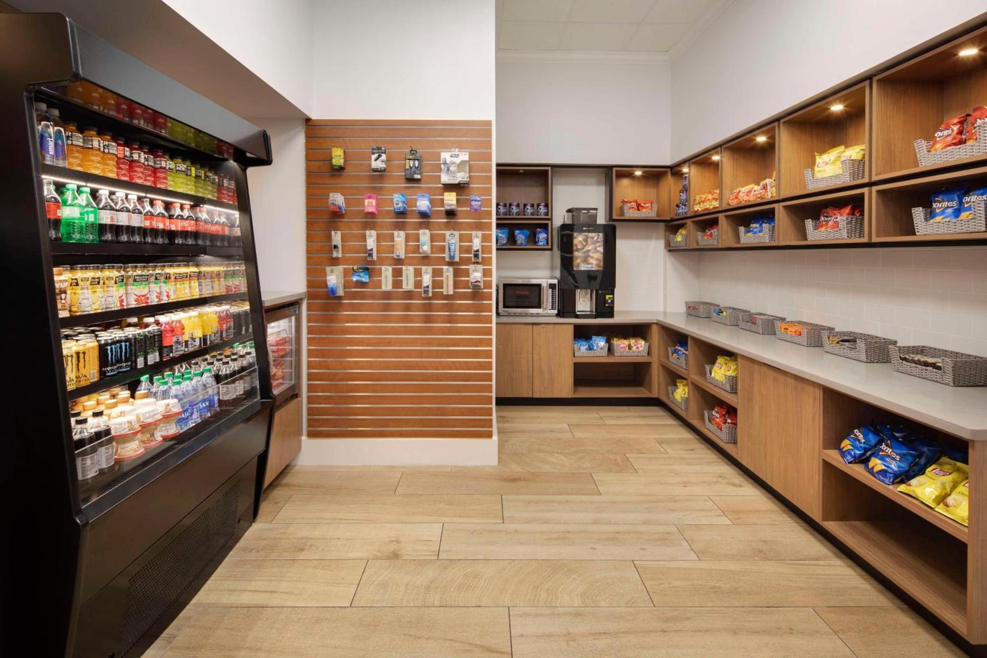 DoubleTree by Hilton Atlanta/Roswell - Alpharetta Area photo 15