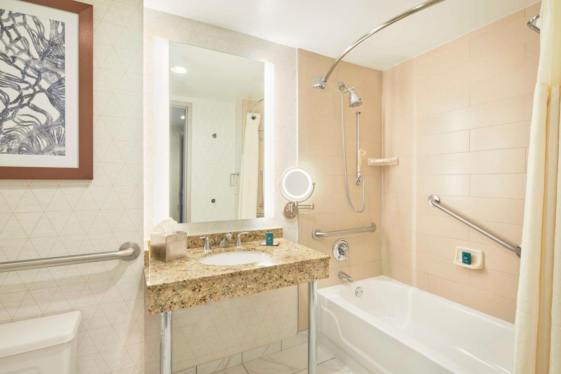 DoubleTree by Hilton Atlanta/Roswell - Alpharetta Area photo 27