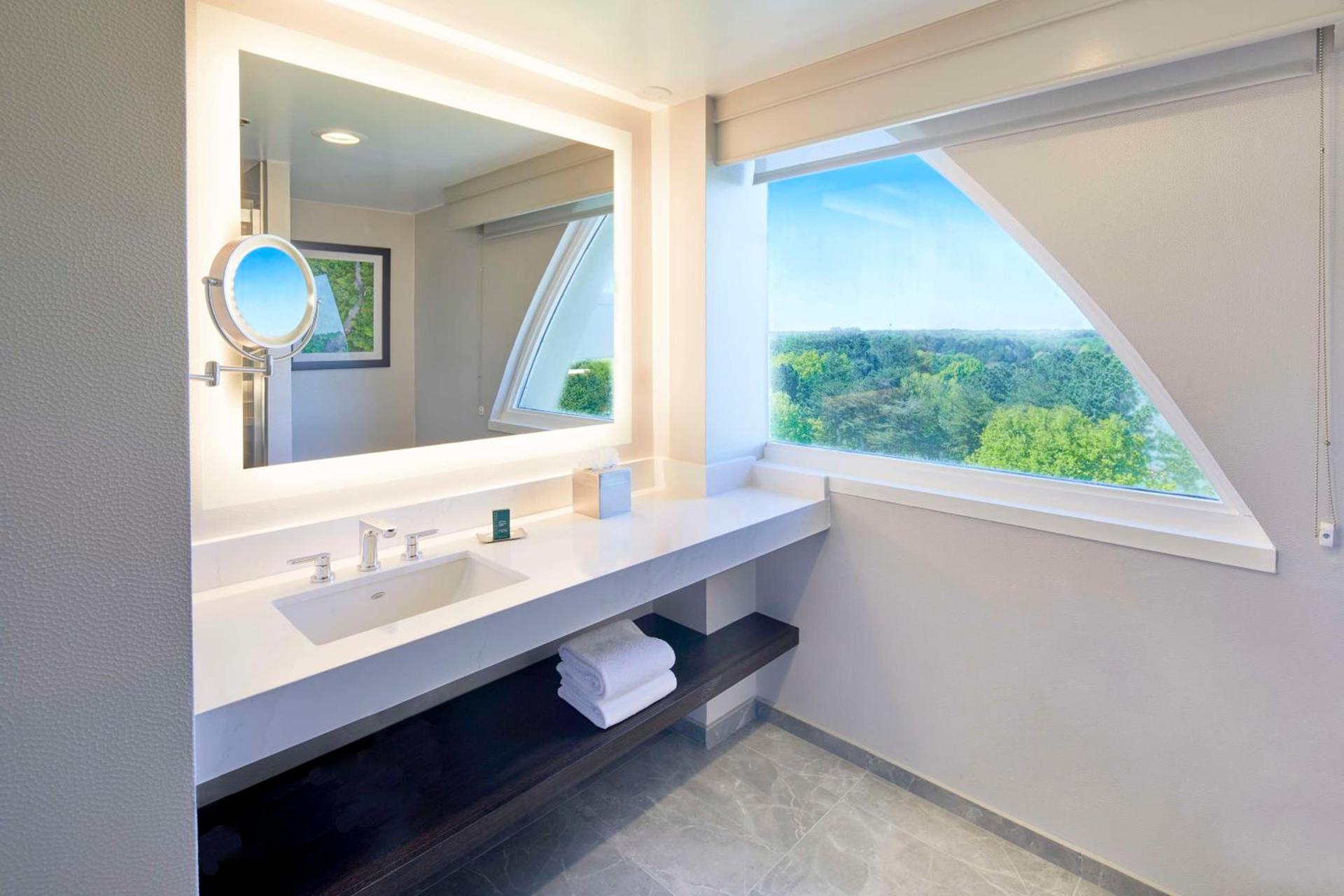 DoubleTree by Hilton Atlanta/Roswell - Alpharetta Area photo 40