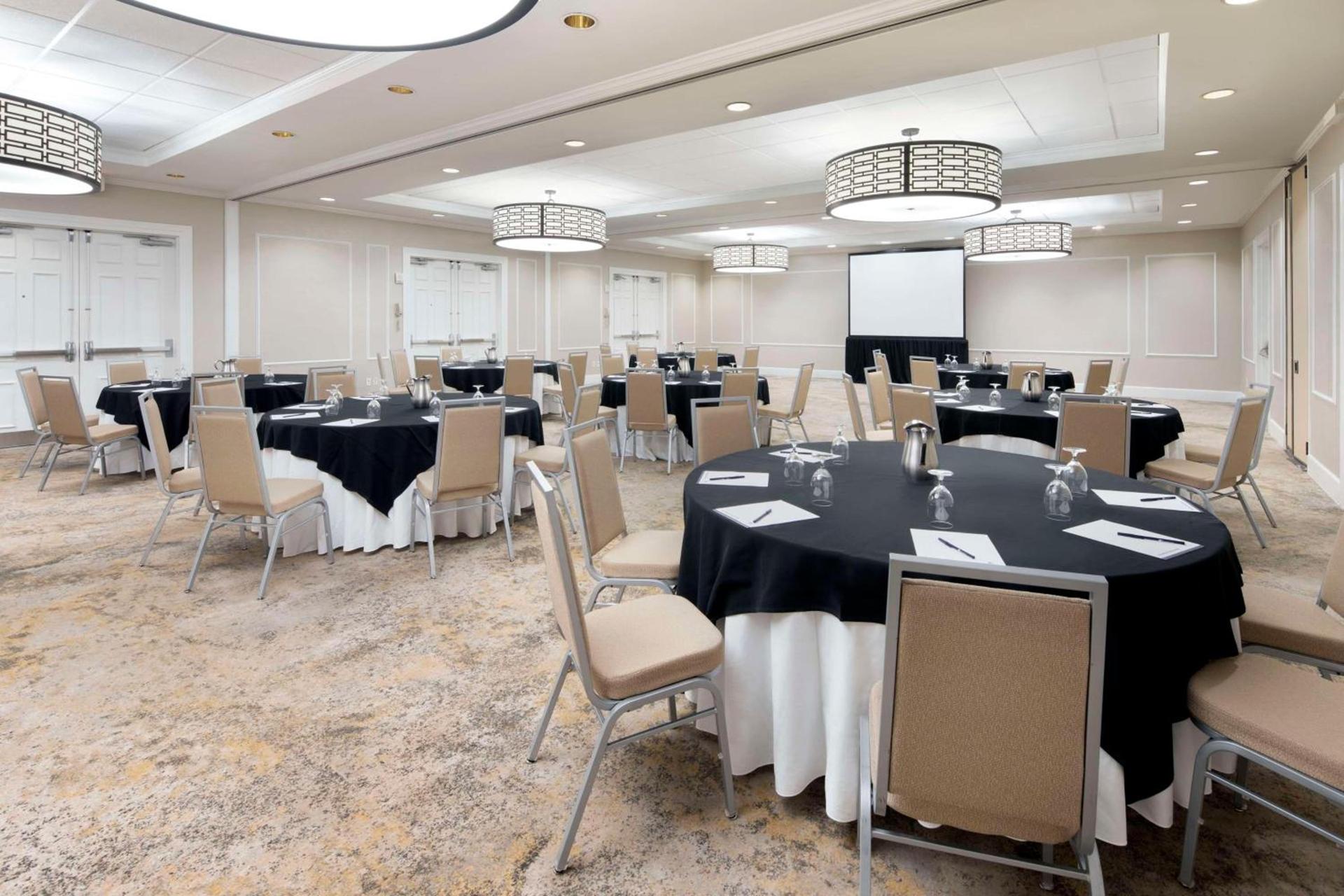DoubleTree by Hilton Atlanta/Roswell - Alpharetta Area photo 60