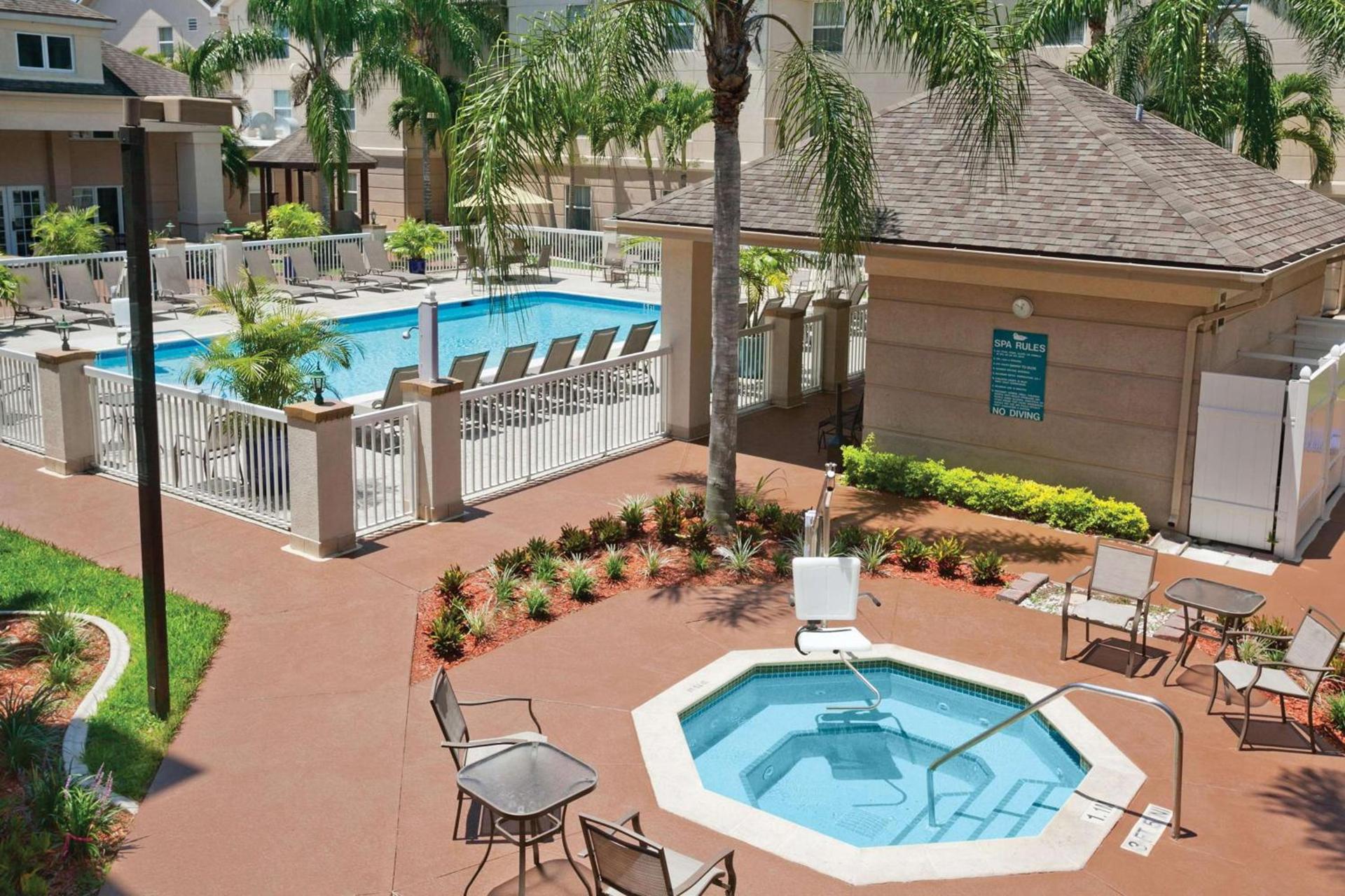Homewood Suites by Hilton Fort Myers photo 7