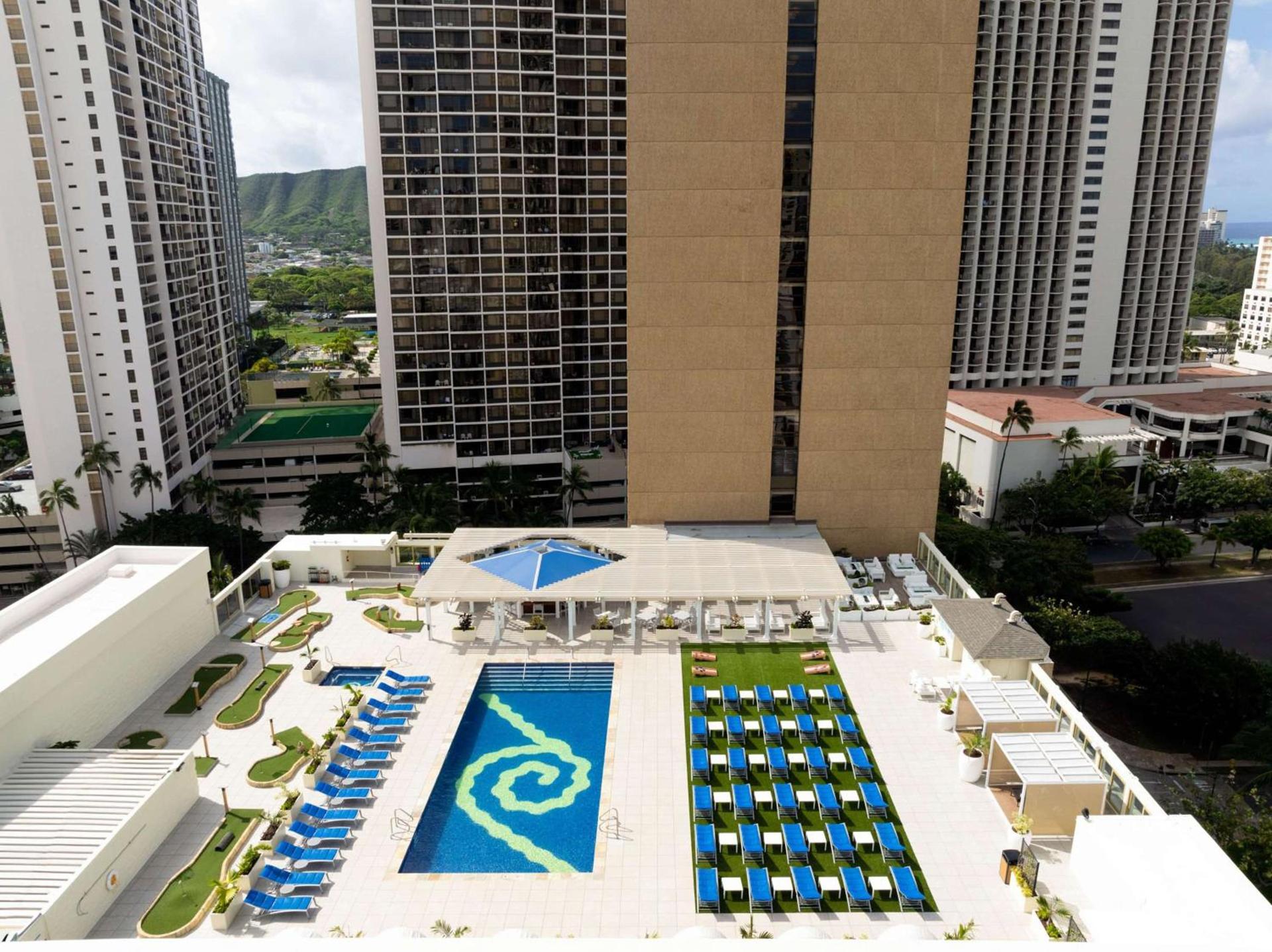 Hilton Waikiki Beach Resort & Spa photo 17