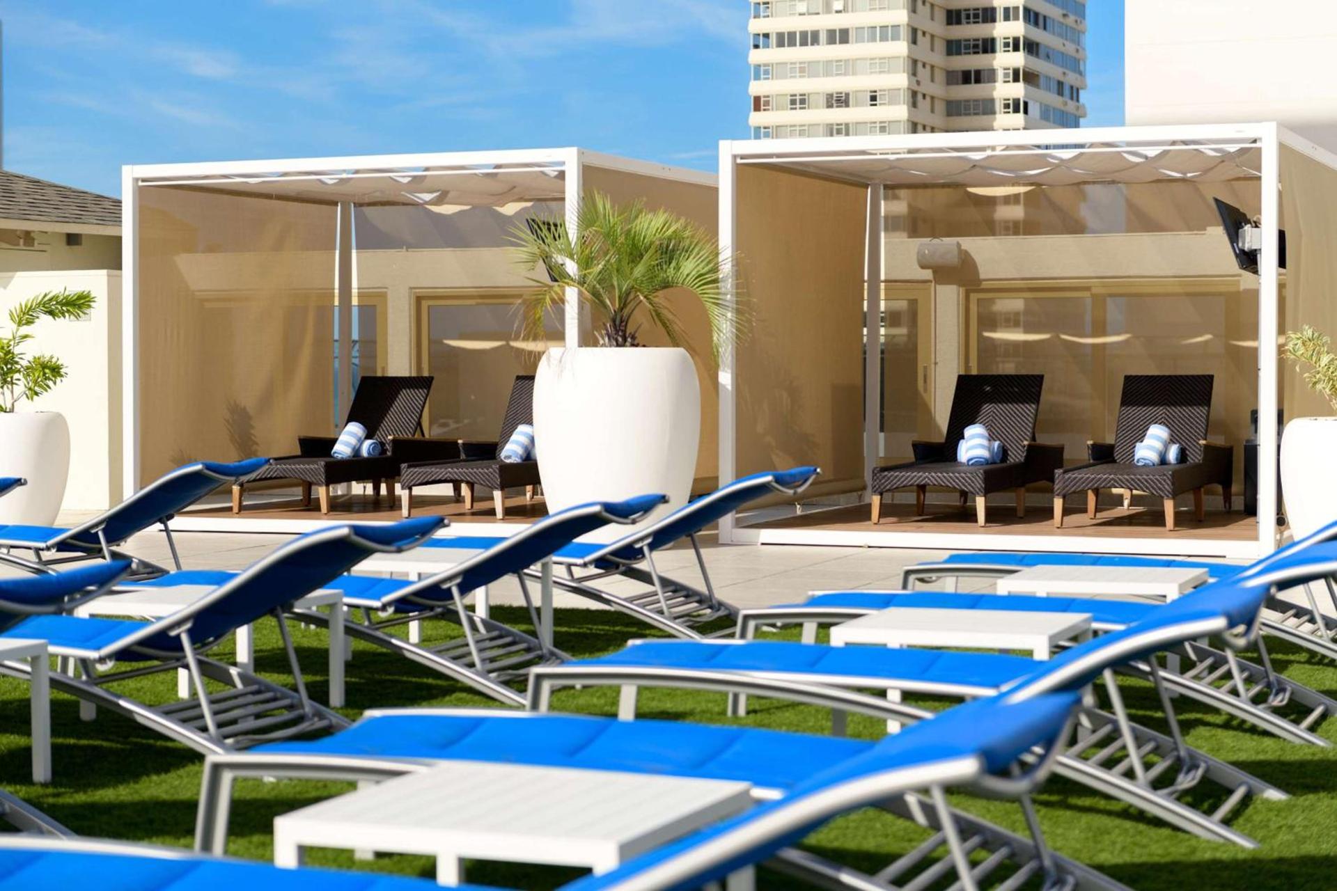 Hilton Waikiki Beach Resort & Spa photo 19