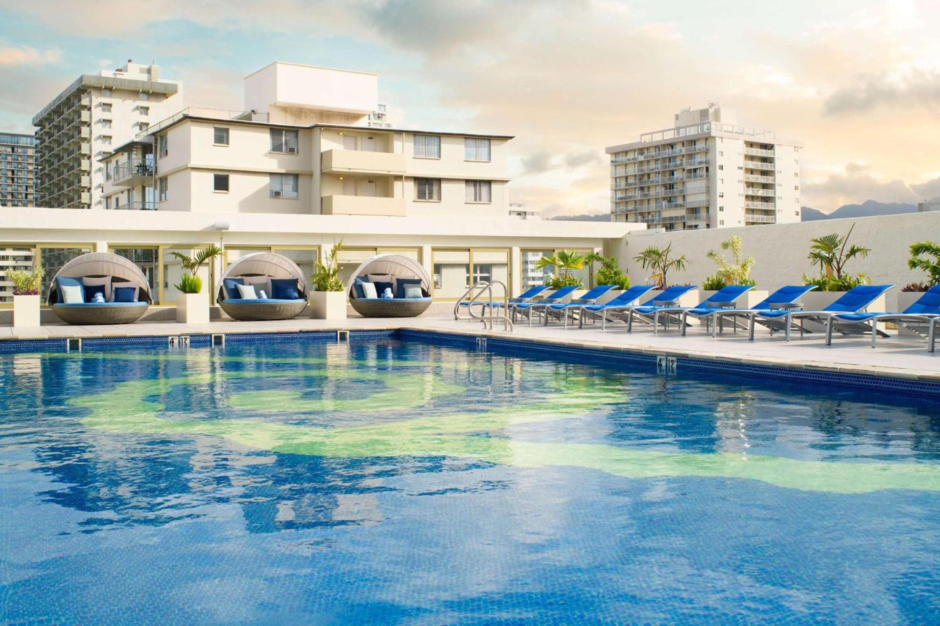 Hilton Waikiki Beach Resort & Spa photo 24