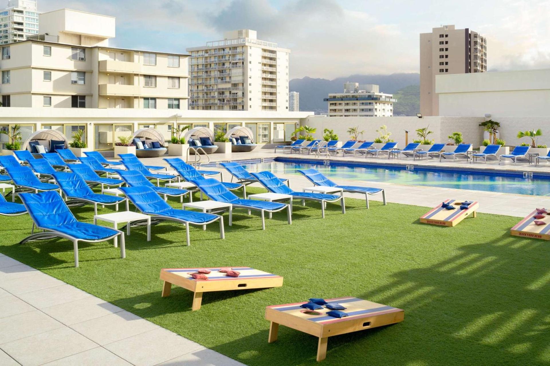 Hilton Waikiki Beach Resort & Spa photo 26
