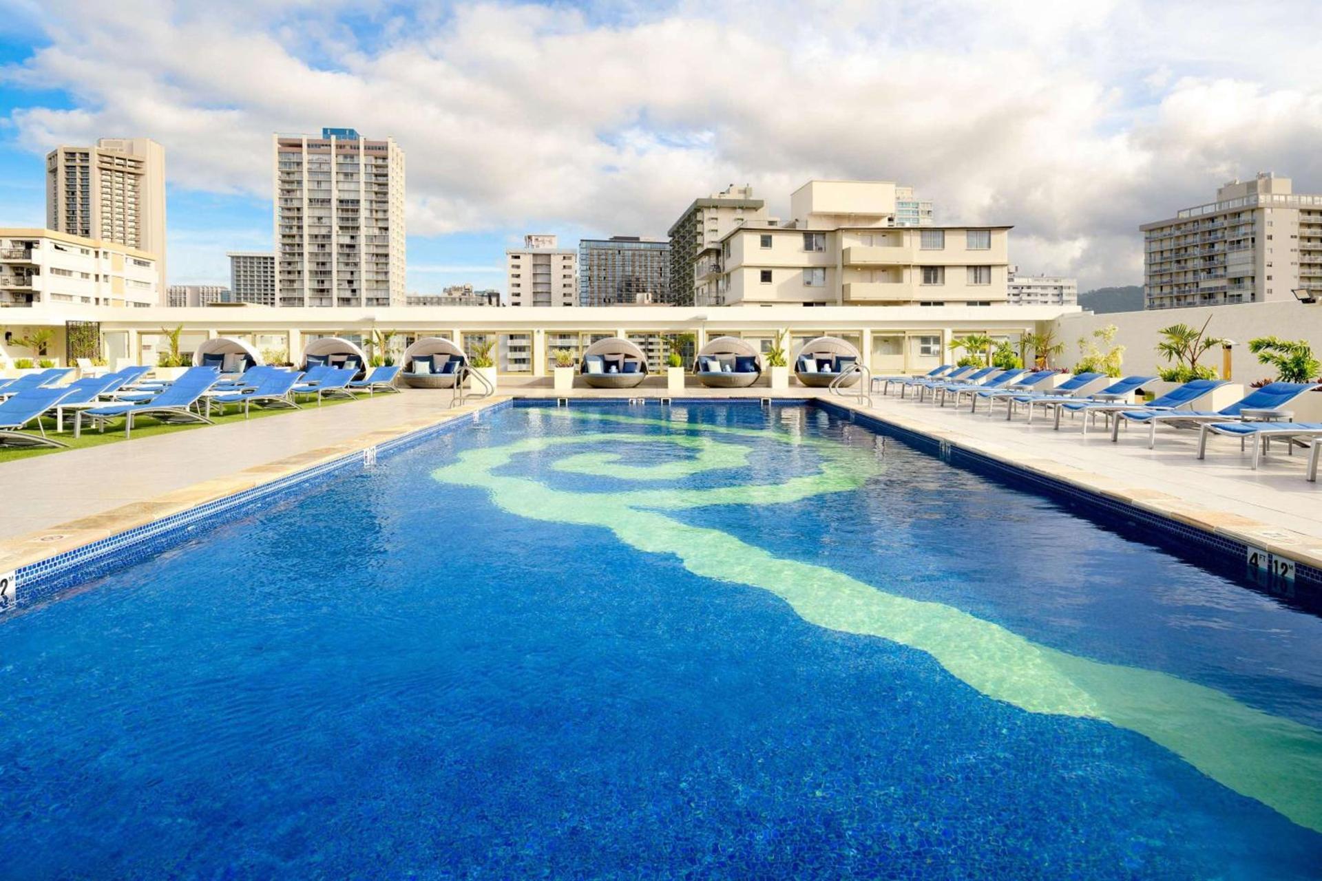 Hilton Waikiki Beach Resort & Spa photo 30